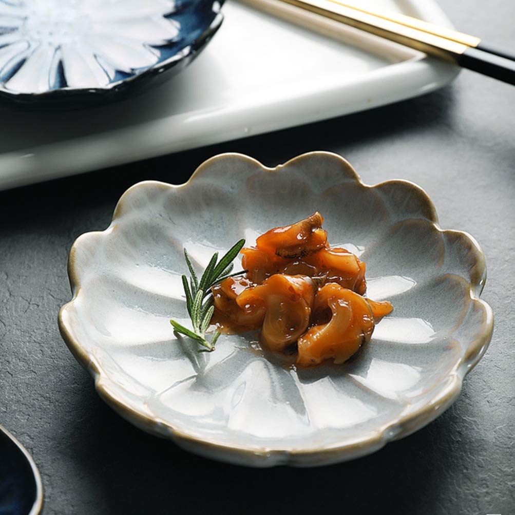 Amosfun 3Pcs Ceramic Dipping Bowls - Flower Shaped Sauce Dishes for Seasoning, Condiments & Snacks - Perfect for Home, Restaurant & Party Serving
