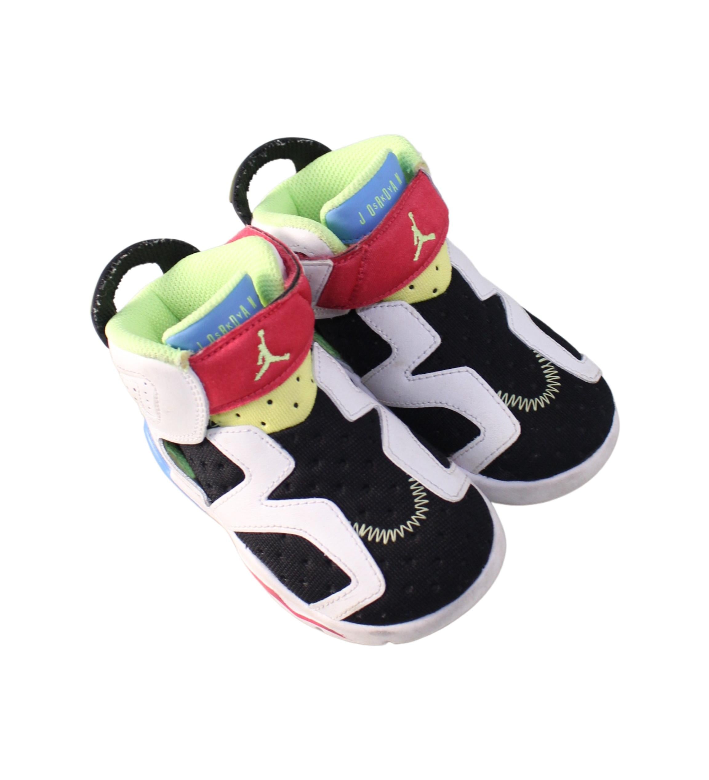 Air Jordan Sneakers for Toddlers - Size 18M 2T (EU 22) | Baby Boys & Girls Basketball Shoes for Walking, Running & Playtime