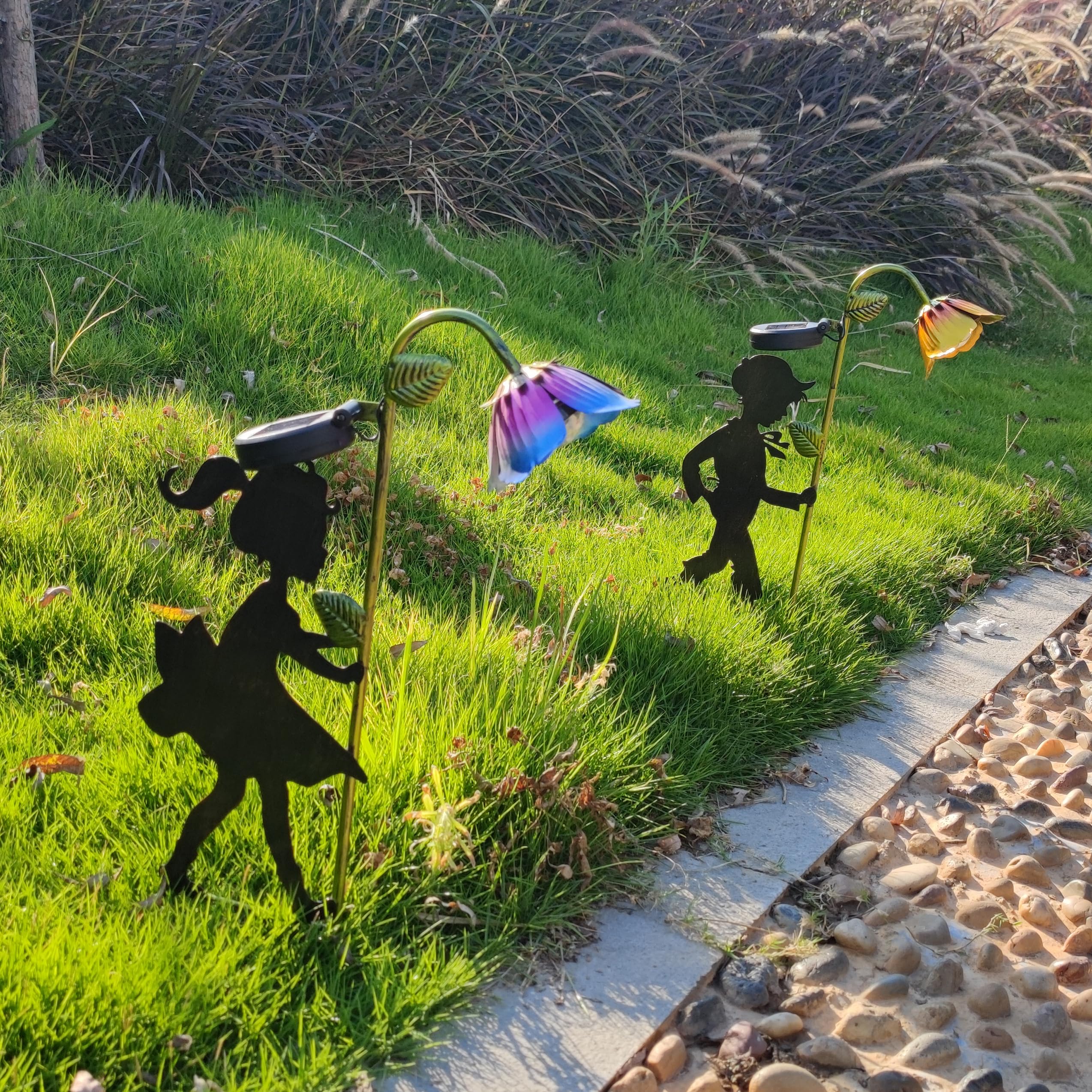 Solar Powered Garden Lights 2 Pack - LED Landscape Lighting with Boy & Girl Silhouettes, Metal Outdoor Decor for Garden, Yard, Pathway, Patio & Driveway | Perfect for Romantic Backyard Ambiance, Wedding Decorations & Holiday Lighting