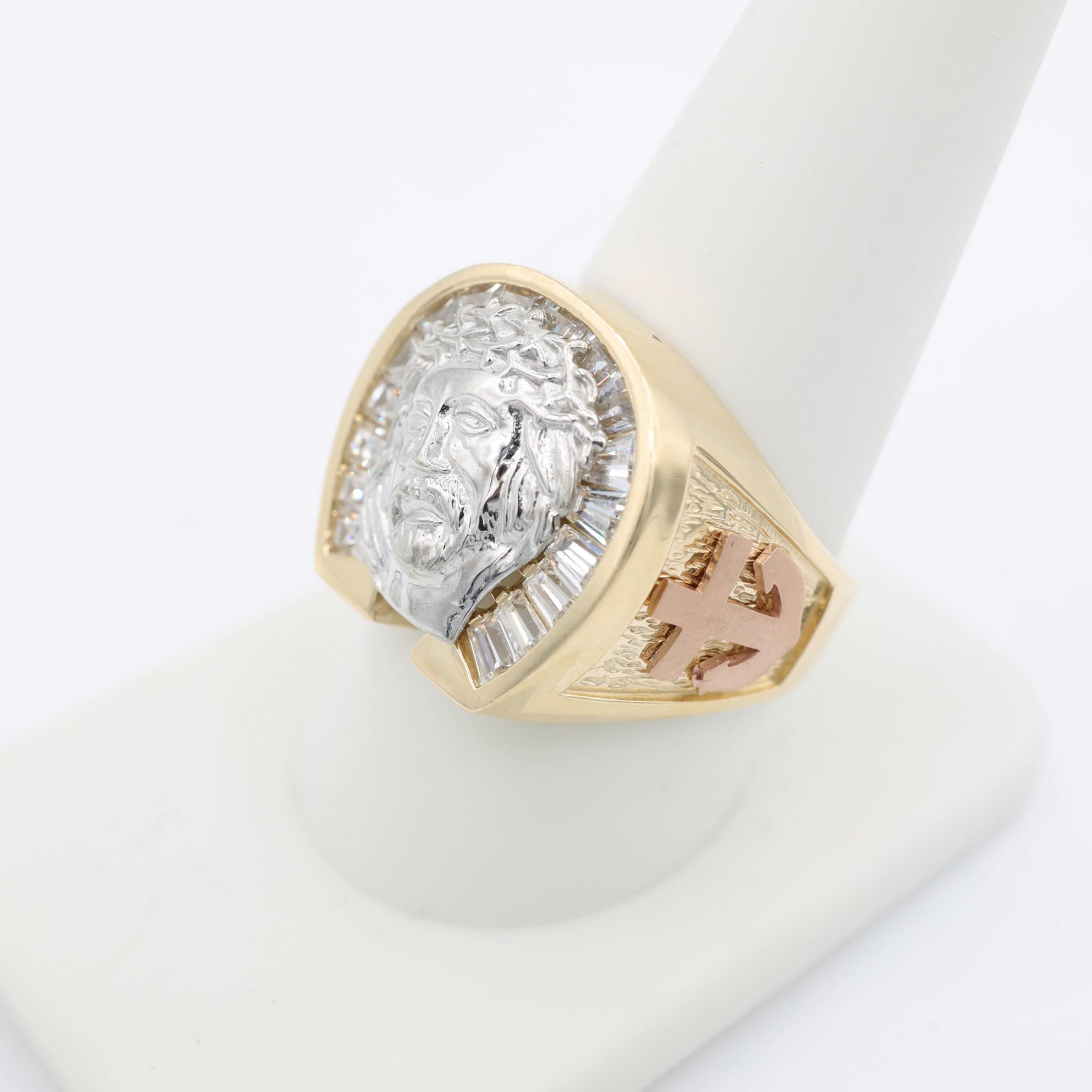 14K Gold Men's Jesus Face Ring with CZ Stones - Religious Jewelry for Men - Perfect for Gifts, Church, and Everyday Wear