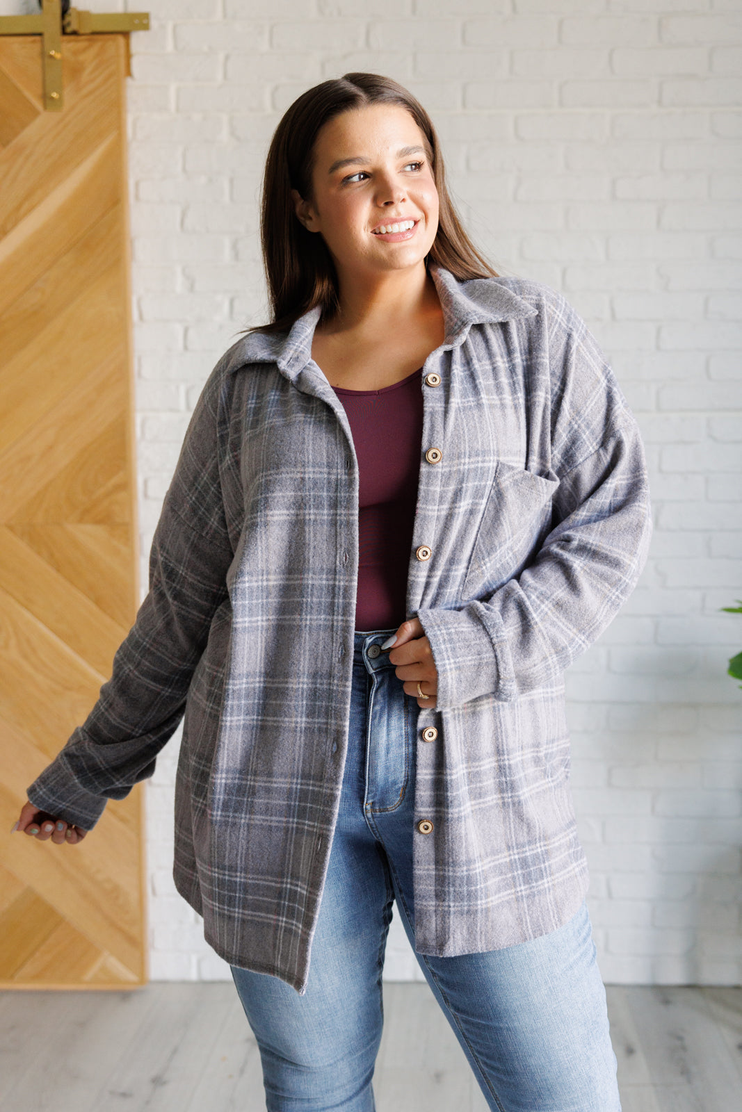 Stylish Plaid Button-Up Shirt for Men - Casual & Comfortable Flannel Shirt for Fall & Winter | Perfect for Outdoor Activities, Work & Everyday Wear