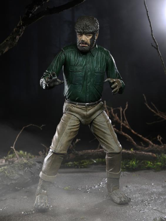 Universal Monsters Ultimate The Wolf Man Action Figure - Classic Horror Collectible for Fans, Halloween Decor, Movie Night Props