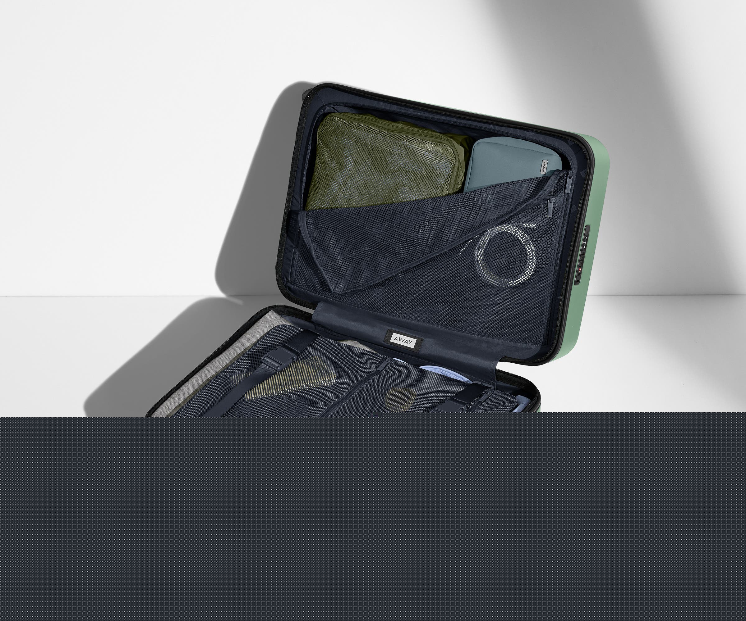 Large Carry On Luggage in Sea Green - Perfect for Air Travel, Weekend Getaways & Business Trips