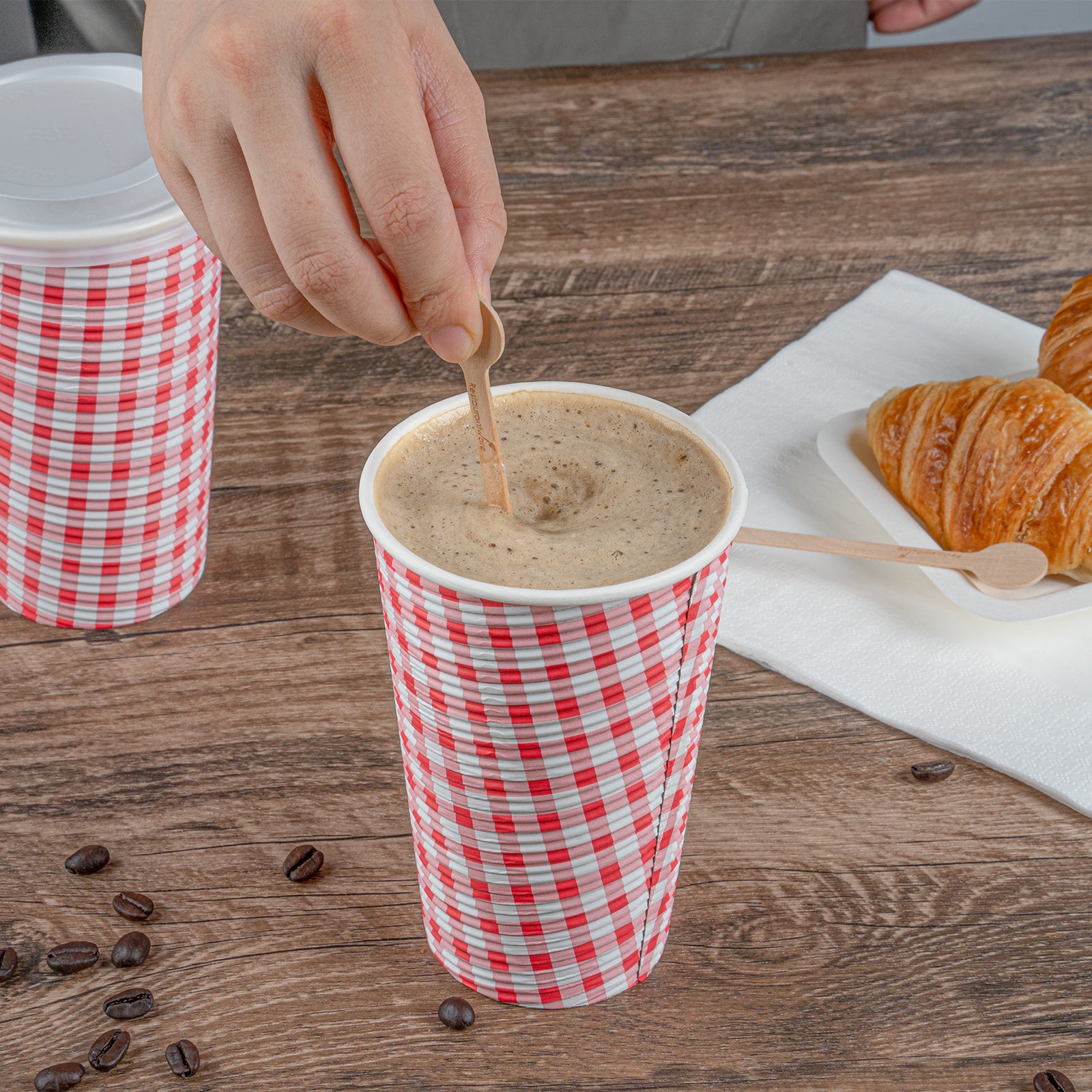 16 oz Disposable Paper Coffee Cups with Picnic Print - Spiral Wall Design - 3.5