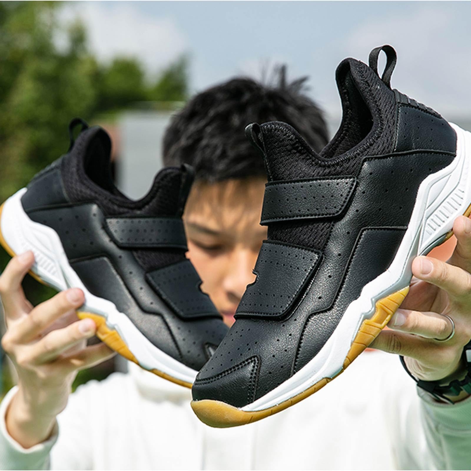 Professional Fencing Shoes for Boys & Girls - Youth Foil Sports Training Shoes for Competitions (Black, Size 40) | Lightweight & Durable for Fencing Practice & Tournaments