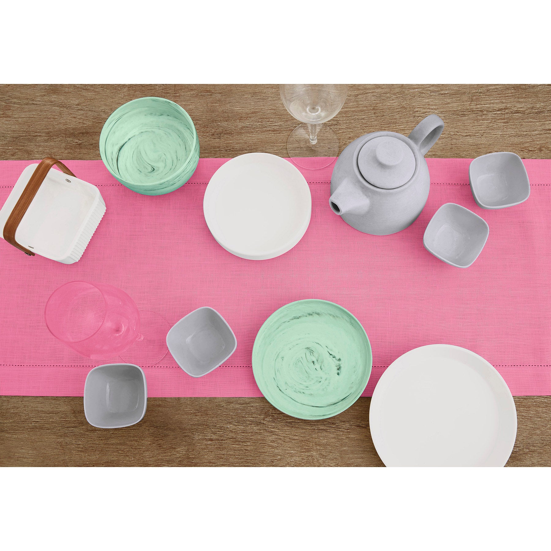Elegant Classic Hemstitch Table Runner - Premium Linen Dining Decor for Weddings, Parties & Home Decor