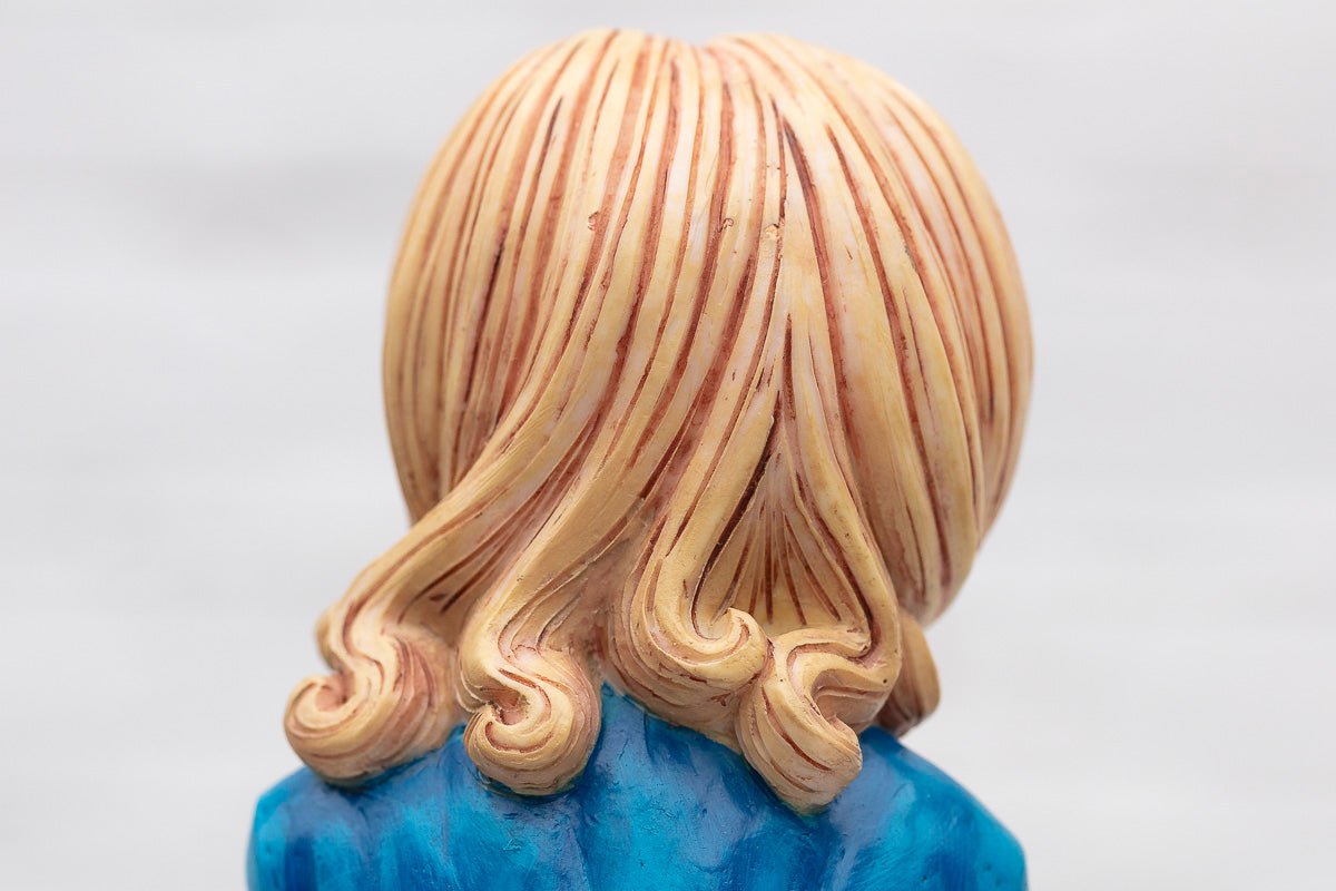 Alice in Wonderland Collectible Sculpture - Limited Edition | Perfect for Home Decor, Gifts & Fantasy Lovers