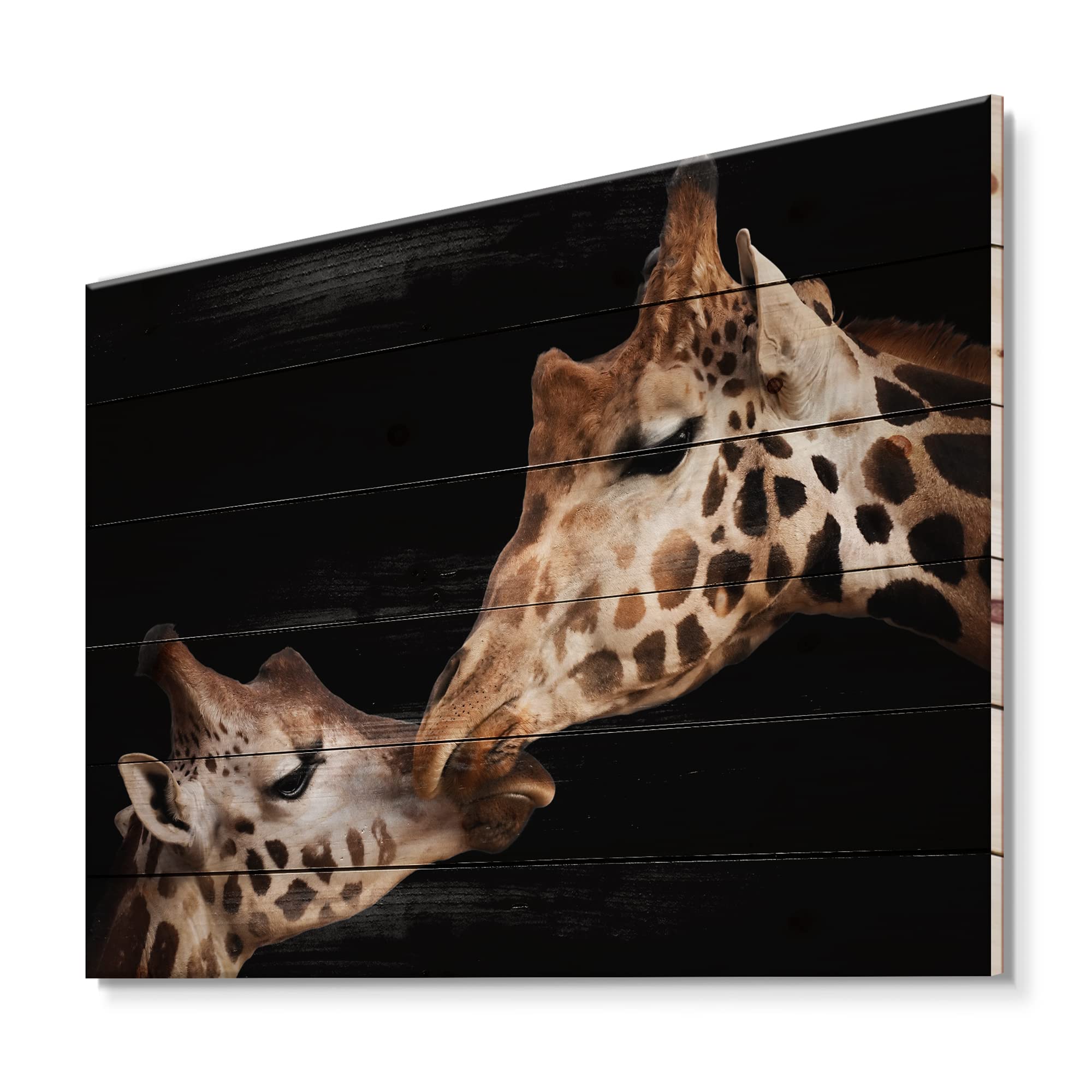 DesignQ Two Giraffes Kissing Wood Wall Art - Farmhouse Decor, Brown Animal Print on Natural Pine Wood Panel - Perfect for Living Room, Bedroom & Nursery Wall Decor