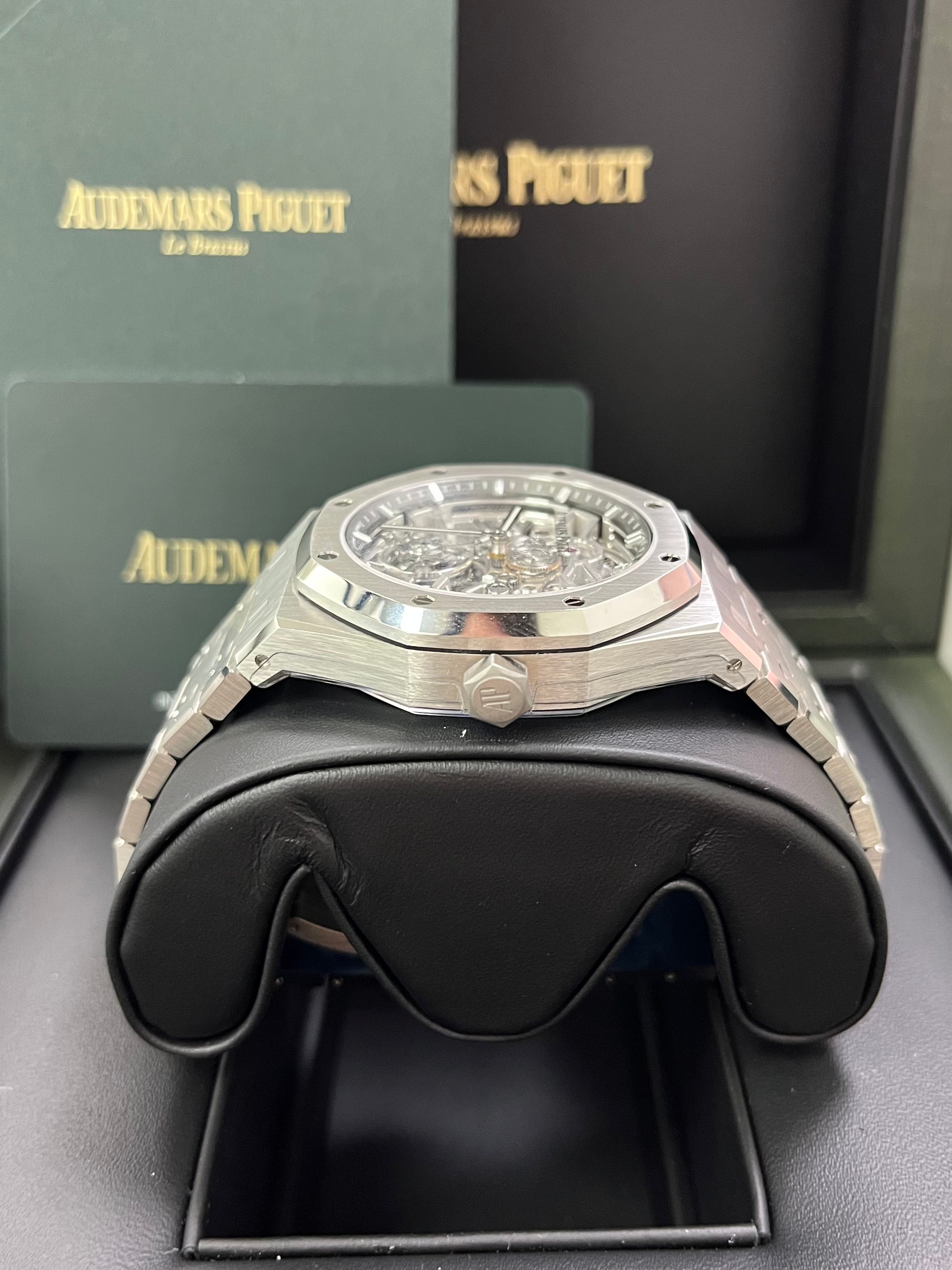 Audemars Piguet Royal Oak Tourbillon Flying Tourbillon Skeleton Watch 26735ST.OO.1320ST.02 - Luxury Men's Timepiece for Business Meetings & Special Occasions