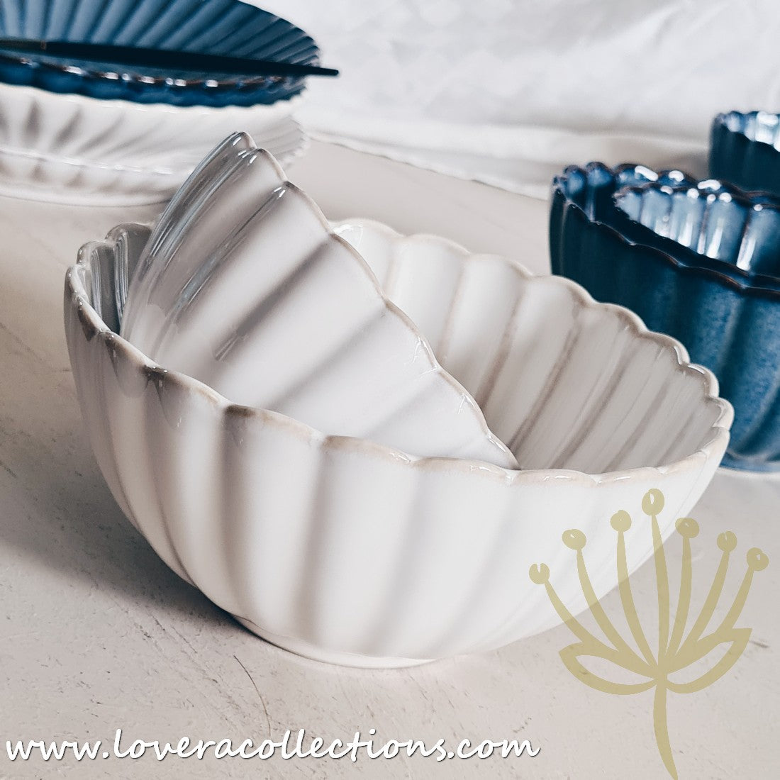 Rustic Seashell Dinnerware Set - Beach Themed Plates, Bowls & Serving Dishes for Coastal Dining & Entertaining - Perfect for Beach House, Summer Parties & Nautical Decor