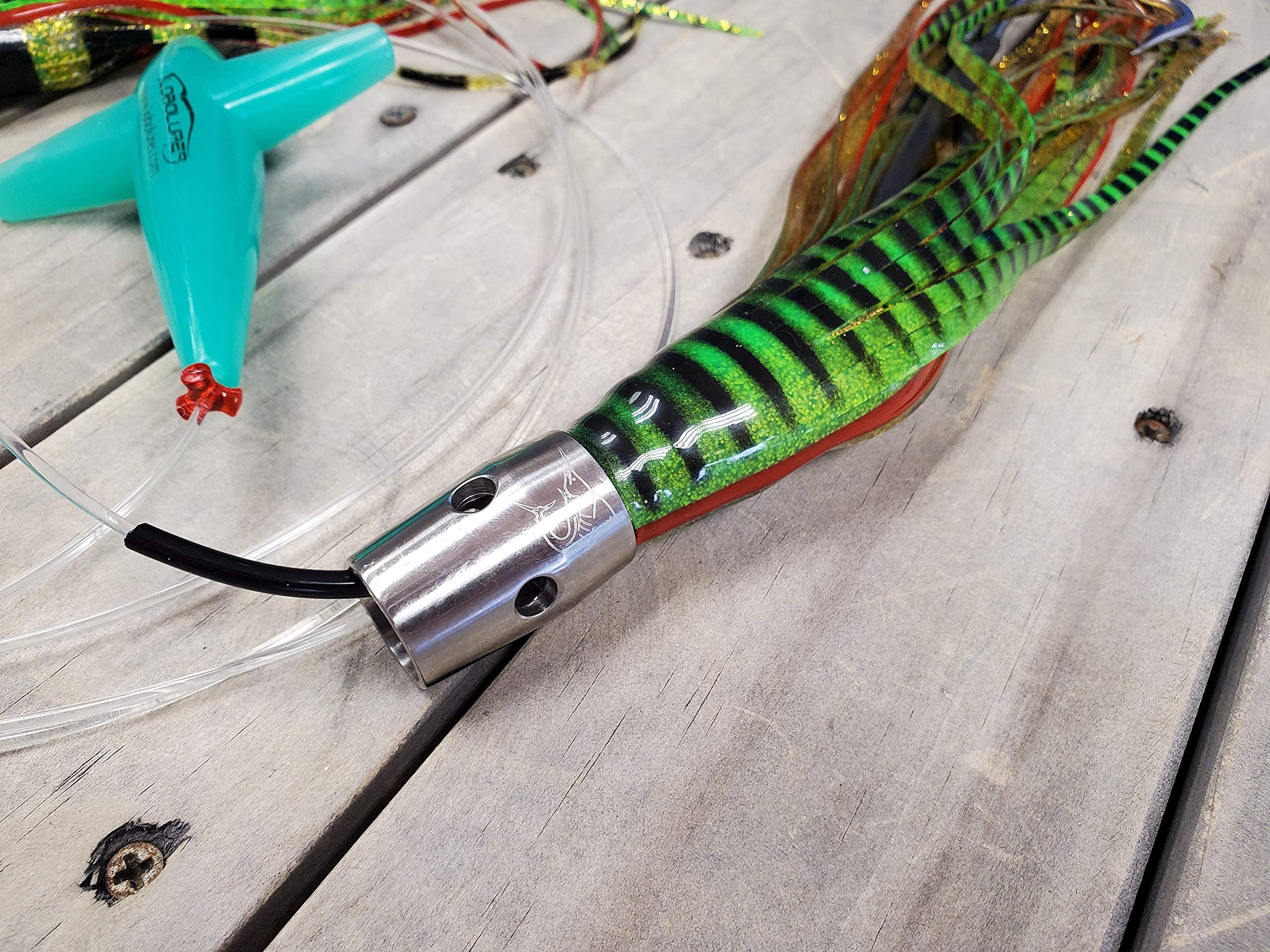 221 Tuna Magic Skipjack Hybrid UV 12