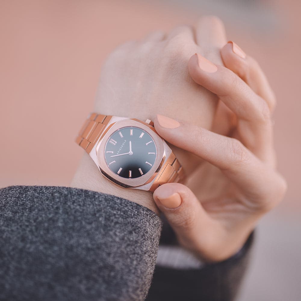 ARIES GOLD Limited Edition Women's Watch - Rose Gold & Black Rubber Strap - Luxury Fashion Timepiece for Women - Perfect for Office, Party & Everyday Wear