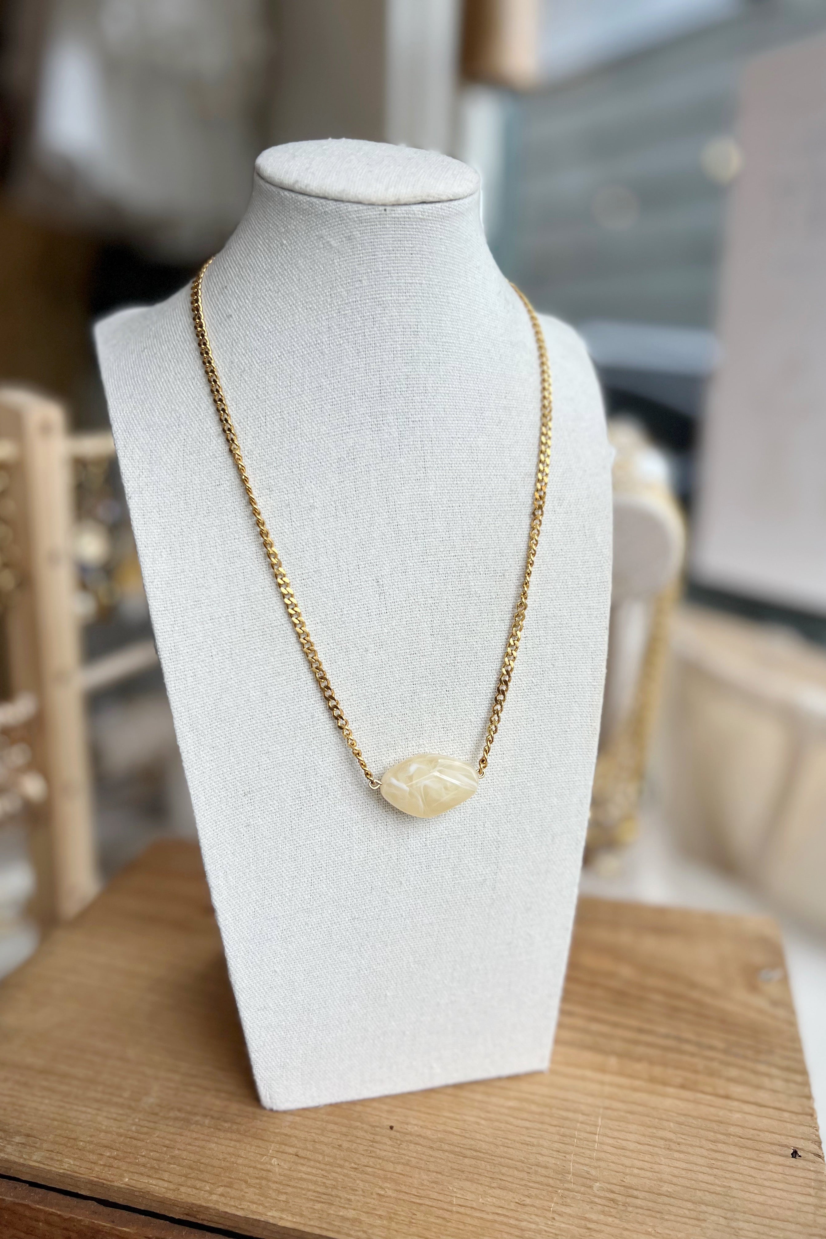 Elegant Single Bead Lucite Necklace - Minimalist Lightweight Jewelry for Women | Perfect for Everyday Wear, Office, and Special Occasions