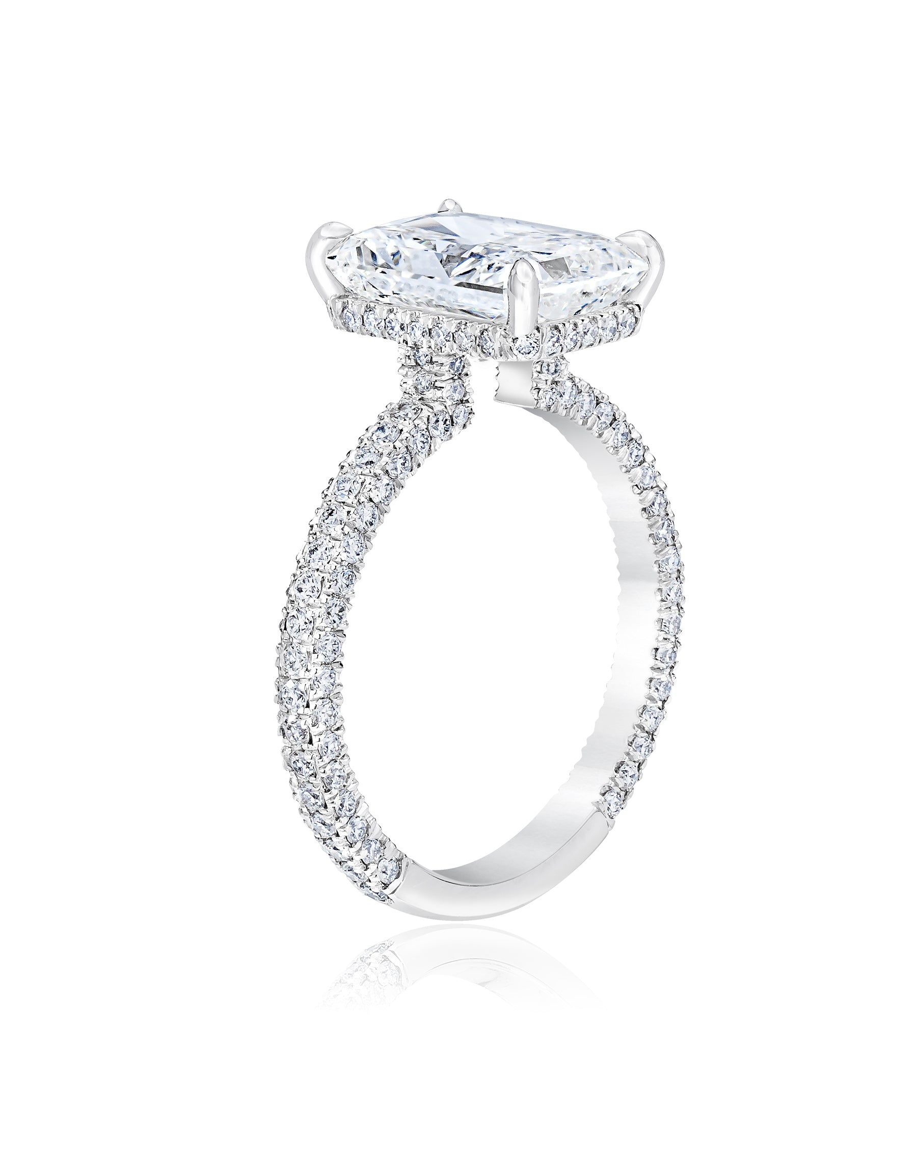 Signature Devon Oval Engagement Ring - Elegant Solitaire Diamond Ring for Women - Perfect for Proposals, Weddings & Anniversaries