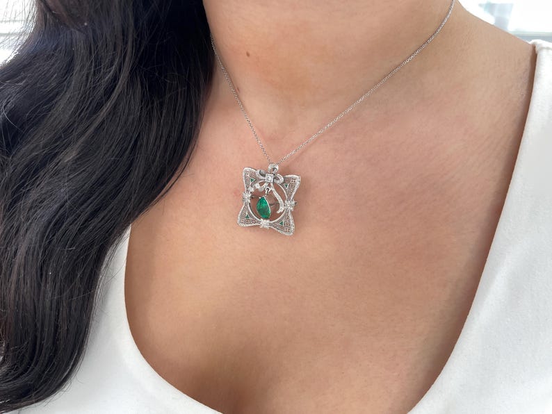 2.65tcw 14K Gold Colombian Emerald Pear Cut & Diamond Vintage Pendant Brooch - Elegant Jewelry for Weddings, Anniversaries & Special Occasions
