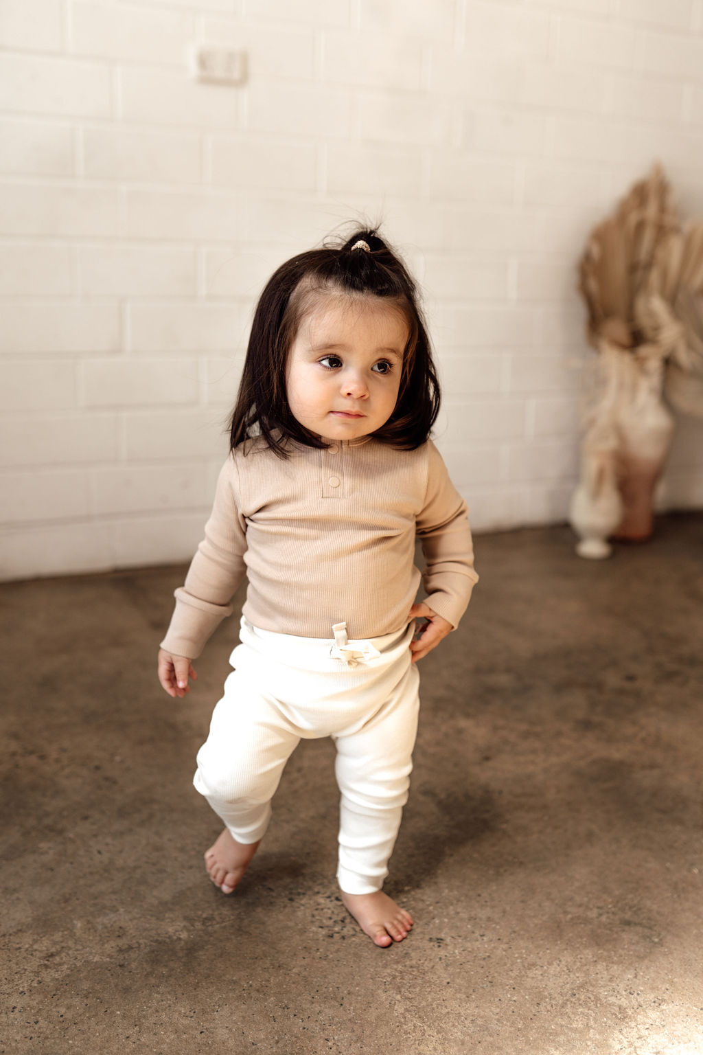 Organic Ribbed Long Sleeve Bodysuit for Women - Soft & Comfortable Snuggle Hunny Baby Outfit - Perfect for Newborns, Infants & Toddlers - Ideal for Playtime, Family Photos & Everyday Wear