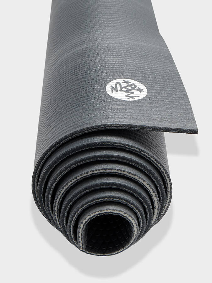 Premium Manduka PRO Yoga Mat 6mm - Extra Thick Non-Slip Eco-Friendly Exercise Mat for Hot Yoga, Pilates & Home Workouts - Ideal for Professional Yogis & Fitness Enthusiasts