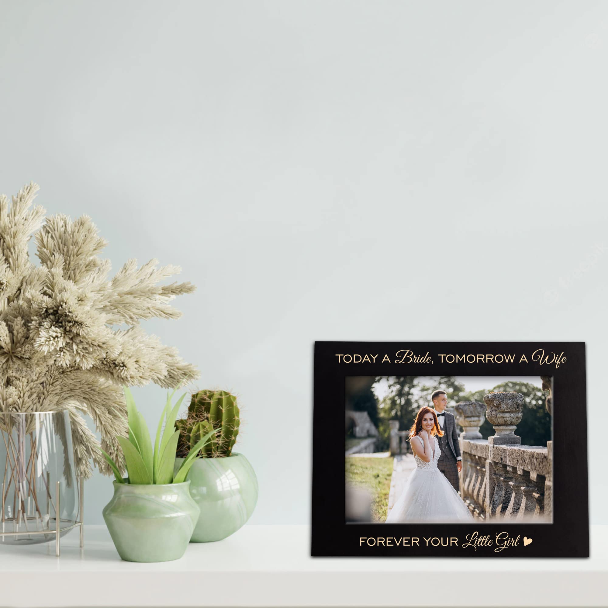 XJF Engraved Picture Frame - 'Today a Bride, Tomorrow a Wife, Forever Your Little Girl' - Perfect Mother of the Bride Gift from Daughter, Wedding Keepsake for Parents - Ideal for Wedding Day, Anniversary & Family Home Decor