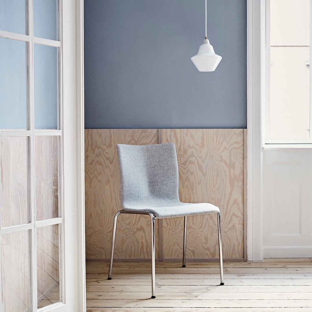 Chairik 101 Fully Upholstered Chair - Comfortable Modern Living Room Seating for Home & Office