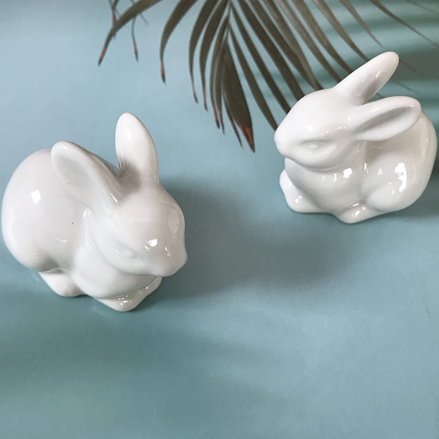 Set of 2 Ceramic Bunny Figurines - Decorative Rabbit Statue Sculpture for Home, Garden, Wedding Decor | Perfect for Easter, Spring Decor & Gift Giving