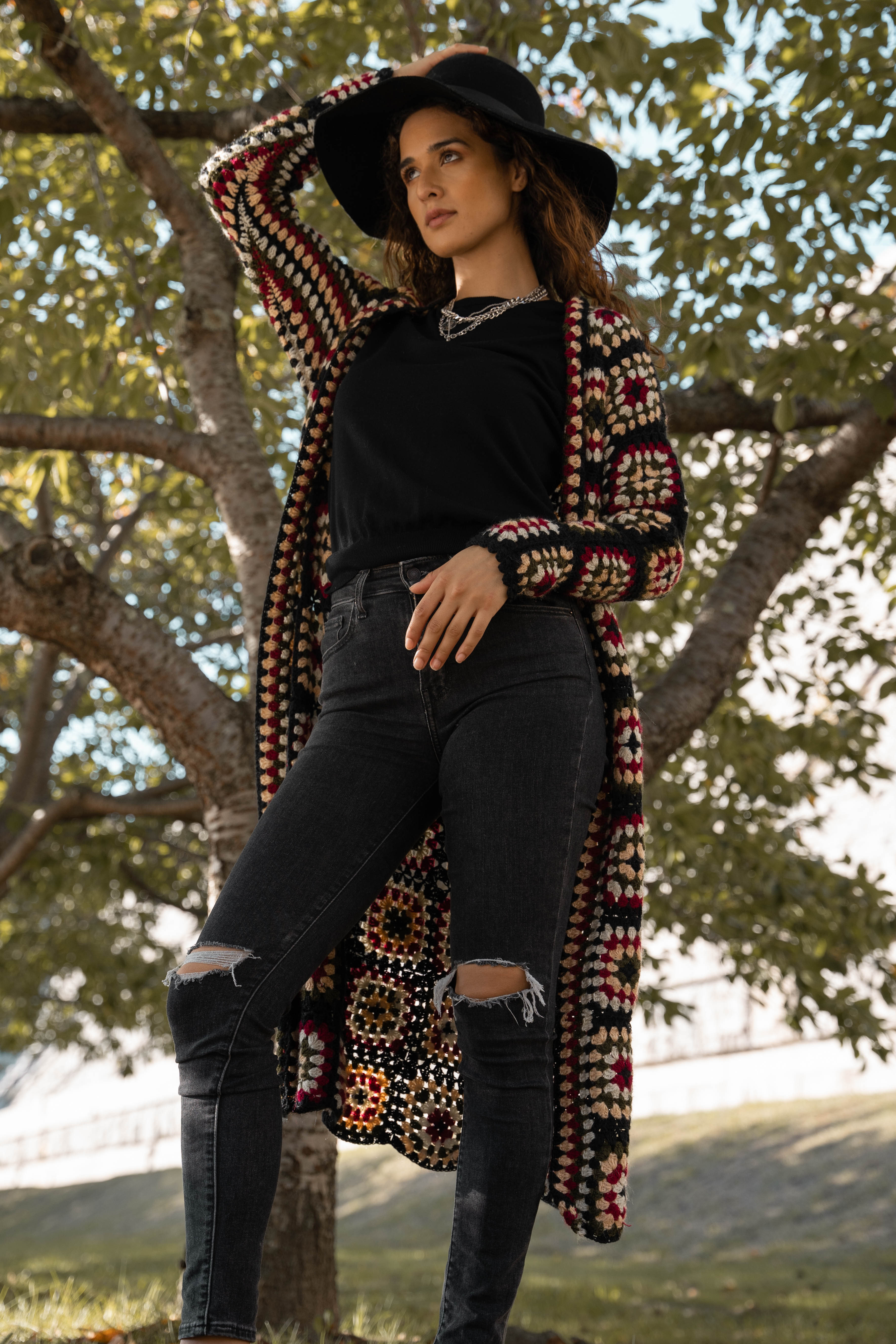 Elegant Crochet Kimono Long Cardigan Sweater for Women - Boho Chic Lace Cover-Up for Beach, Wedding & Lounge Wear
