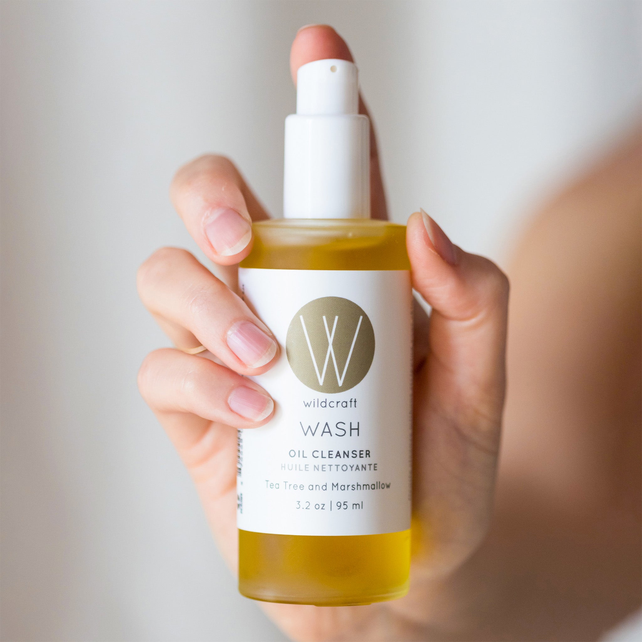 Best Oil Cleanser for Face - Gentle Makeup Remover & Deep Pore Cleansing - Perfect for Daily Skincare & Makeup Removal Routine