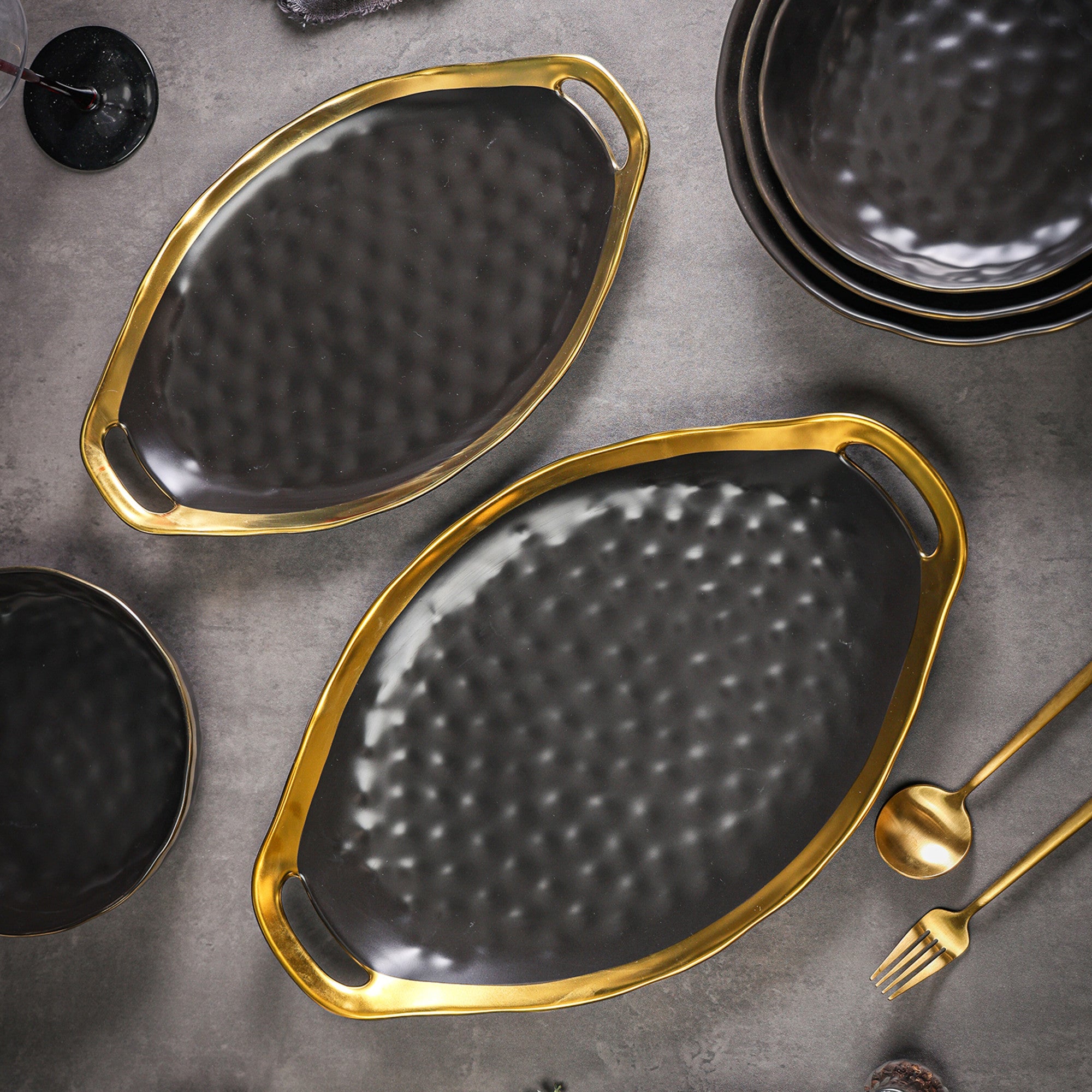 Premium Florian Porcelain Dinner Plates Set - Elegant Black Service Dishes for Fine Dining, Wedding & Formal Events - 12-Piece Porcelain Tableware Set