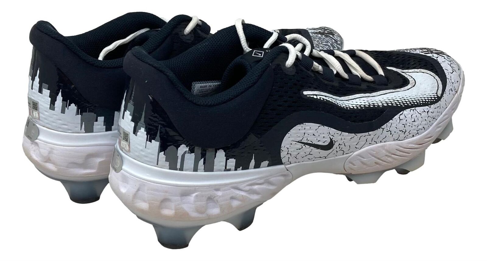 Anthony Rizzo Autographed 2024 Game Used Yankees Nike Baseball Cleats (Pair) - Authentic Collectible for MLB Fans & Memorabilia Enthusiasts - Perfect for Display, Gifts, and Sports Collections