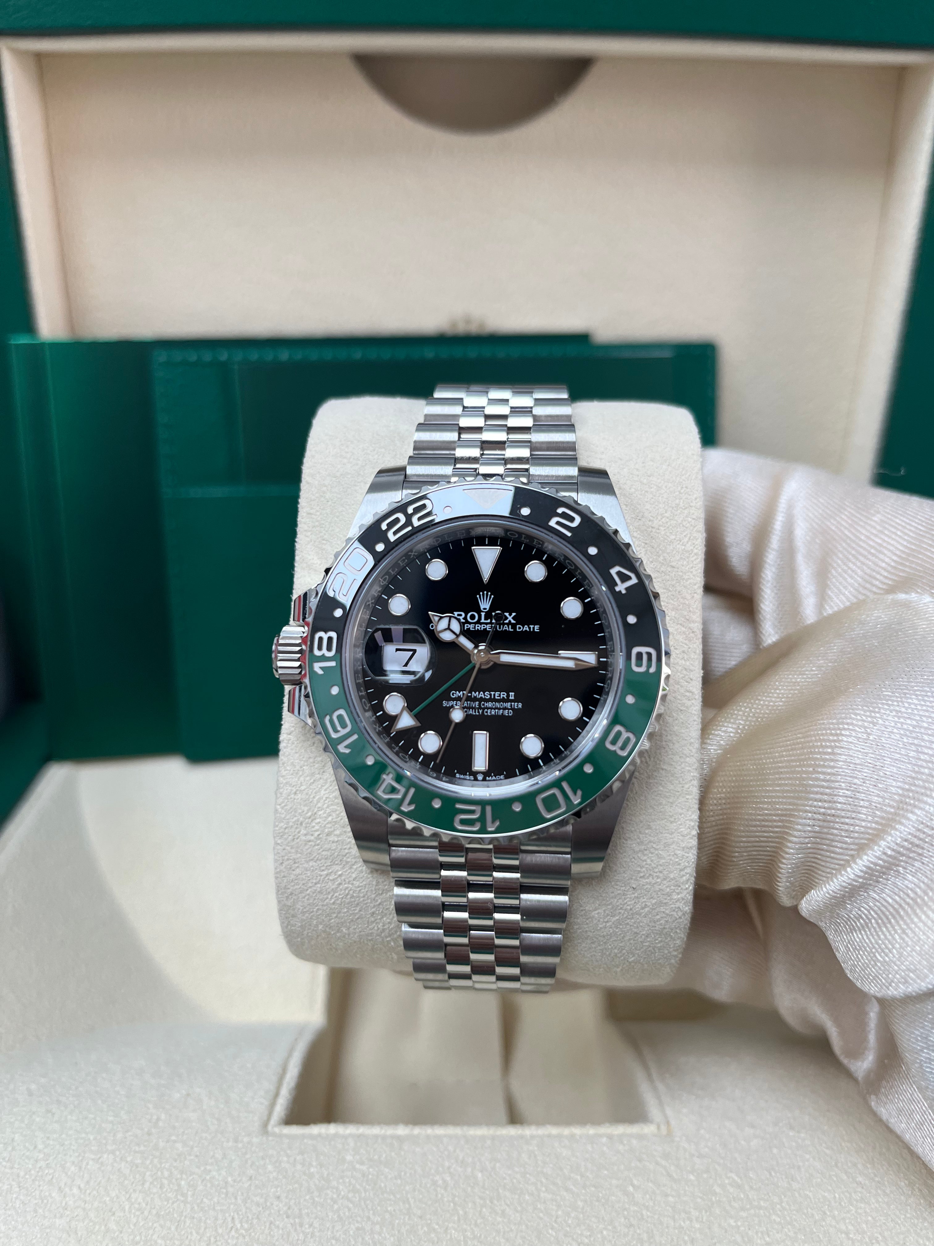Rolex GMT-Master II 126720VTNR Men's Watch with Green & Black Ceramic Bezel - Perfect for Travel, Business & Luxury Collectors