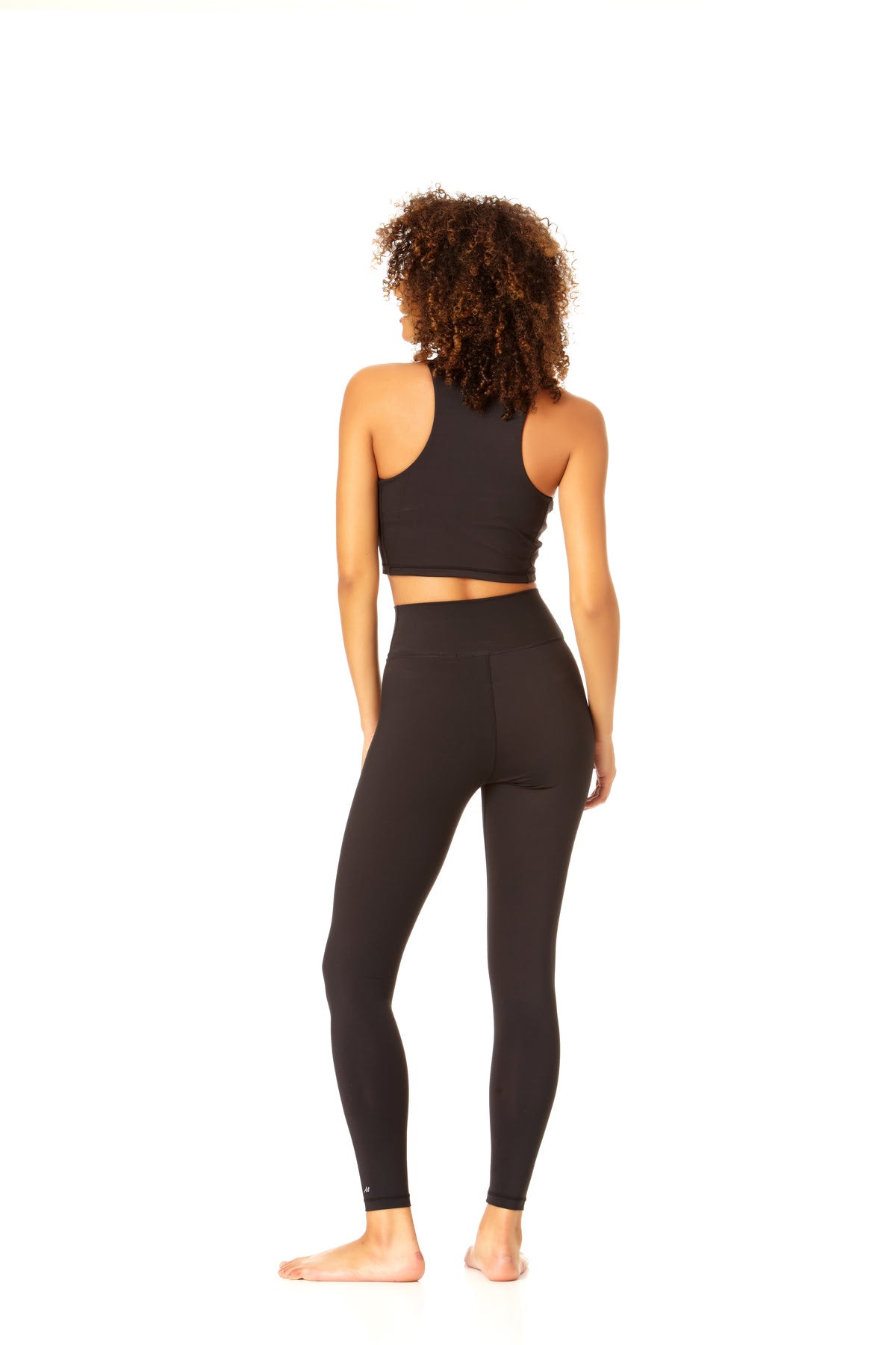 Anne Cole Active Women's High Neck Crop Top - Athletic Workout Shirt for Yoga, Running & Gym - Moisture Wicking Fitness Apparel