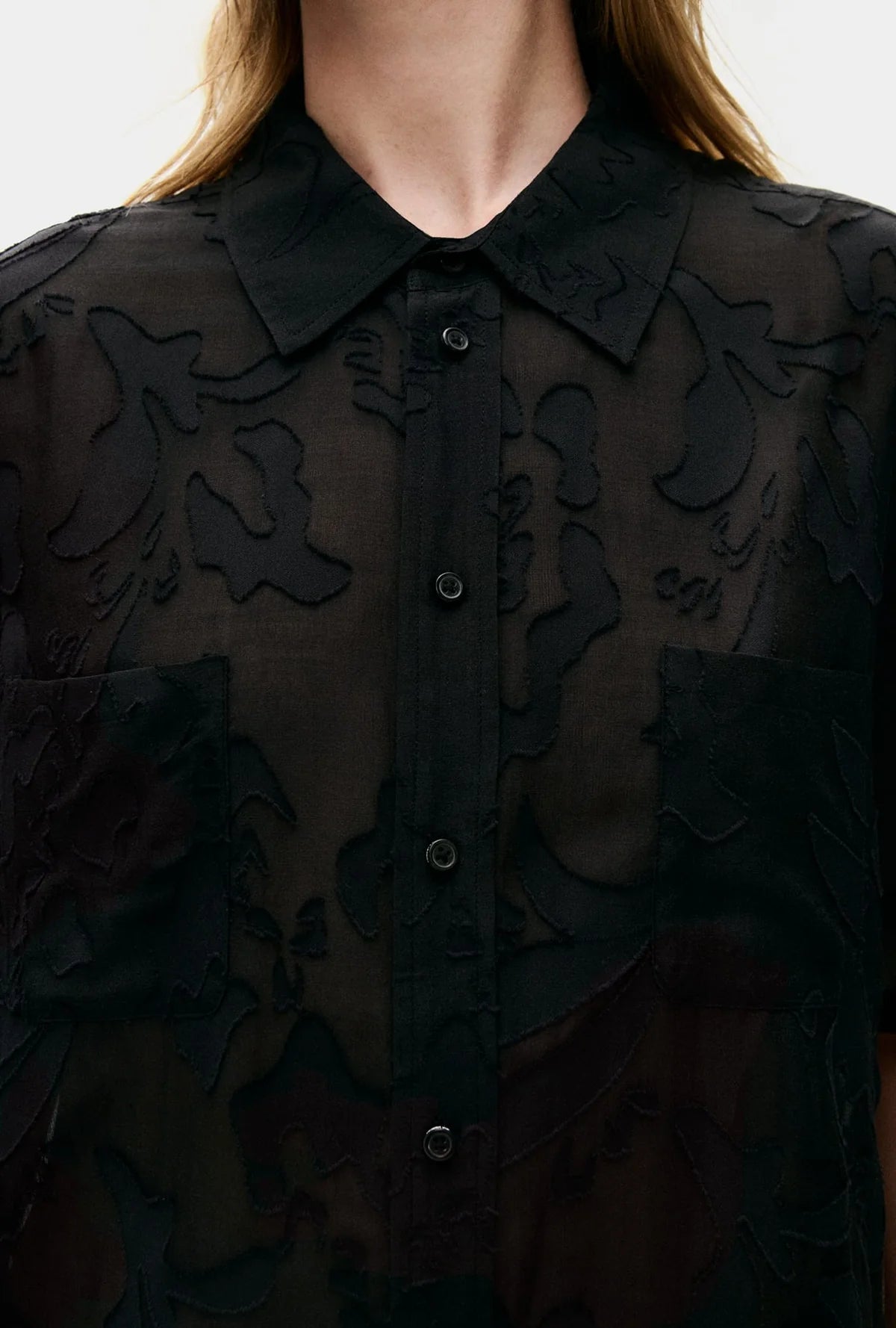 Silk Short Sleeve Boyfriend Shirt for Women - Tulipa Black | Loose Fit Button Down Blouse | Office Wear & Casual Outfits