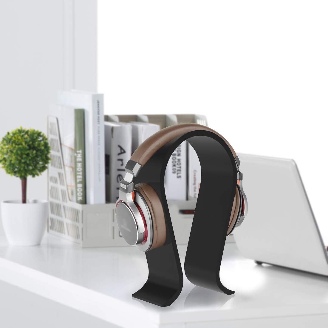 GEEKRIA Acrylic Omega Headphone Stand Holder for Sony, AKG, Sennheiser - Premium Gaming Headset Display Hanger Compatible with Over-Ear Headphones (Black) - Perfect for Desk Organization & Gaming Setup Accessories