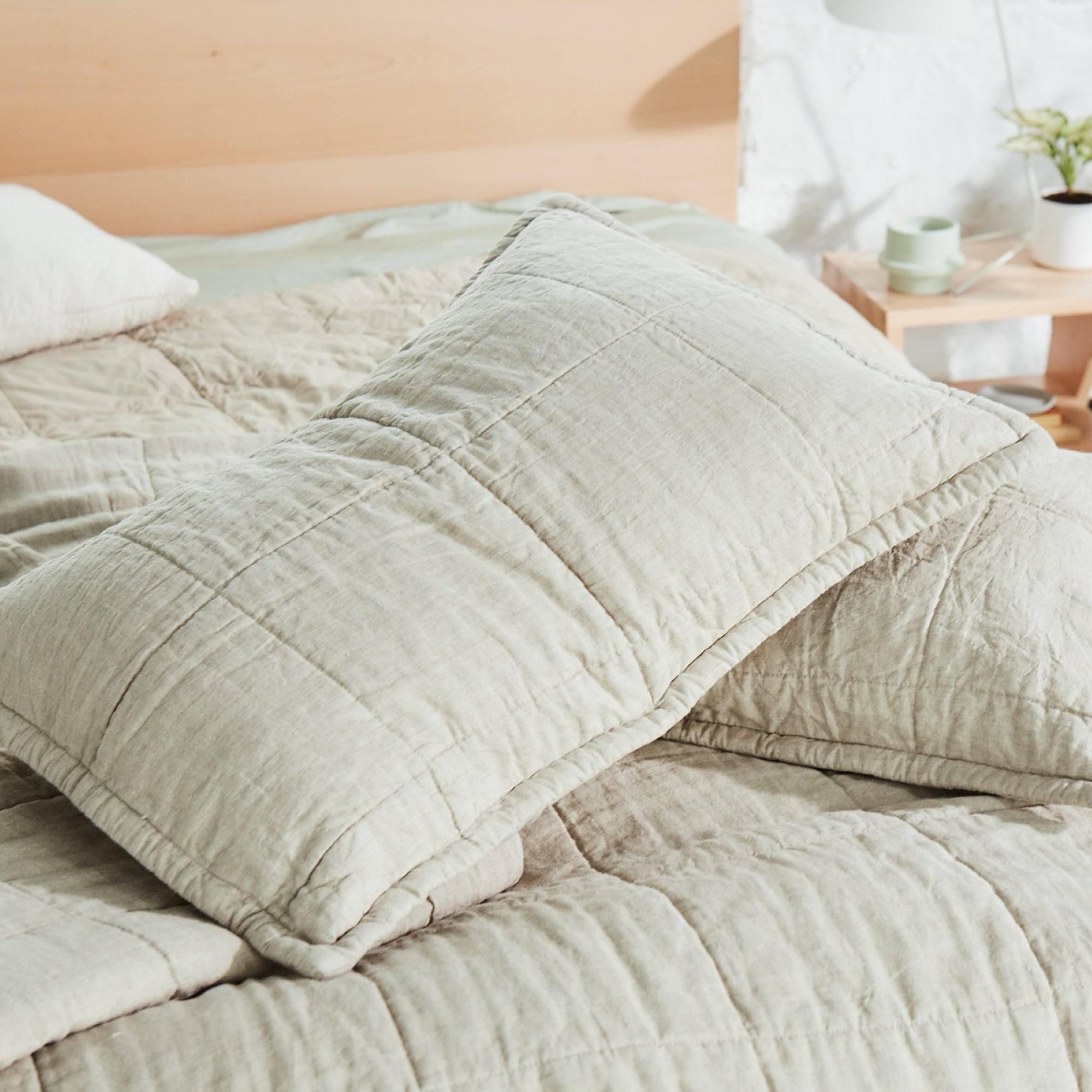 Premium 100% Natural Linen Shams - Soft & Breathable Bed Pillowcases for Comfortable Sleep - Perfect for Home Decor, Guest Rooms & Cozy Bedroom Retreats