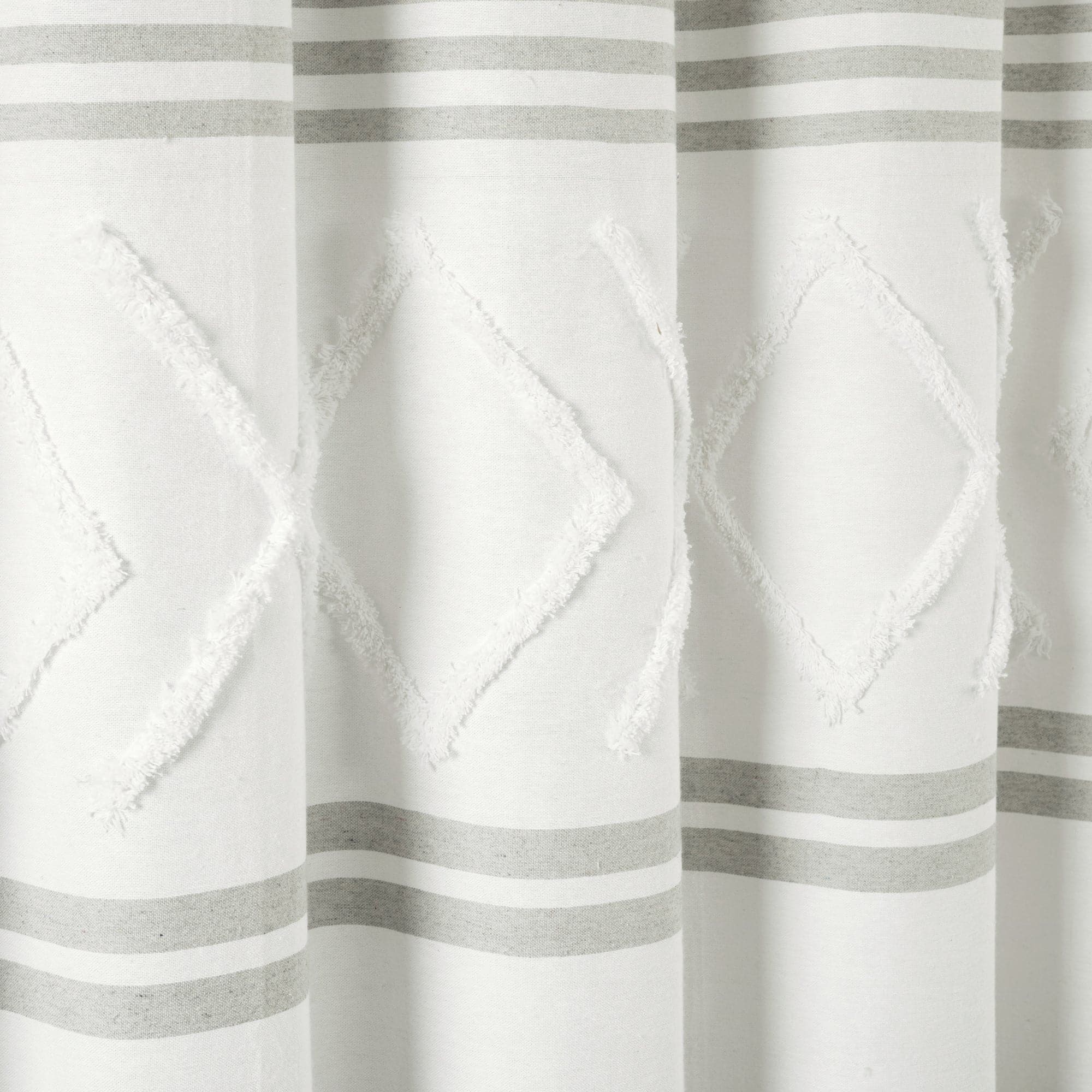 Eco-Friendly Urban Diamond Stripe Woven Tufted Shower Curtain - Waterproof Bathroom Decor for Modern Homes | Perfect for Small Bathrooms & Spa-Like Retreats