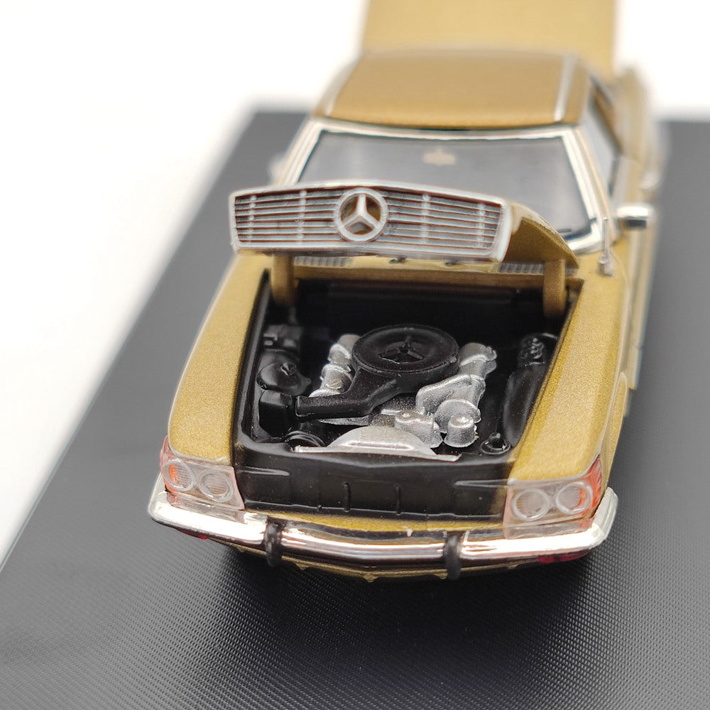 1:64 Mercedes Benz 450 SL Roadster Diecast Model Car - 1973 European & American Version - Limited Edition Collectible Toy for Adults - Perfect for Display, Gifts, and Car Enthusiast Collections