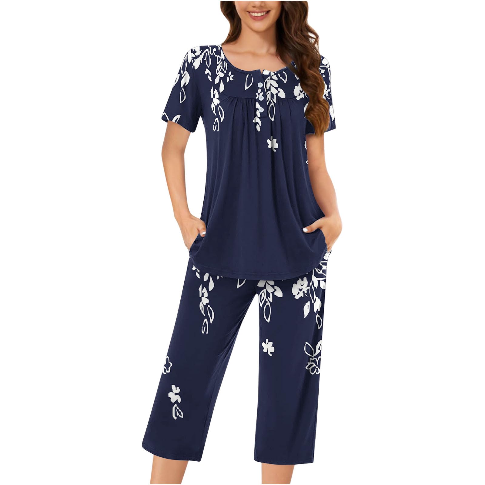 Floral Print Women's Capris Pajama Set - Lounge & Sleepwear for Comfort