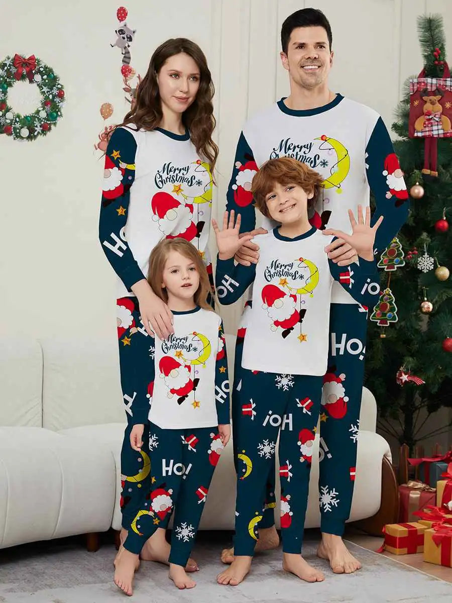 Festive Santa Claus Christmas Matching Family Pajama Set - Cozy Holiday Sleepwear for Family Photos & Christmas Morning