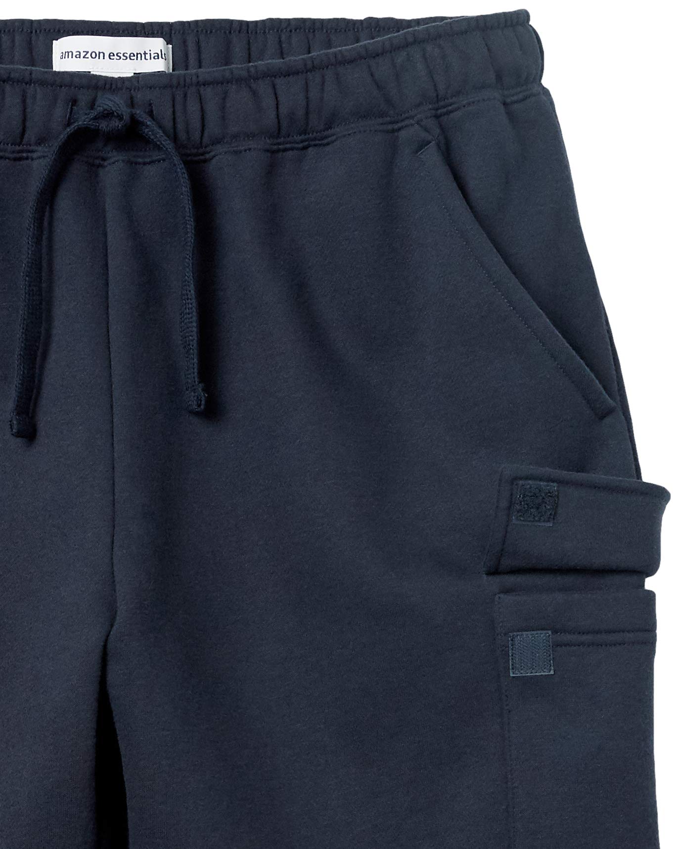 Amazon Essentials Men's Fleece Cargo Shorts - Comfortable Stretch Fit with Multiple Pockets | Perfect for Hiking, Travel & Casual Summer Wear