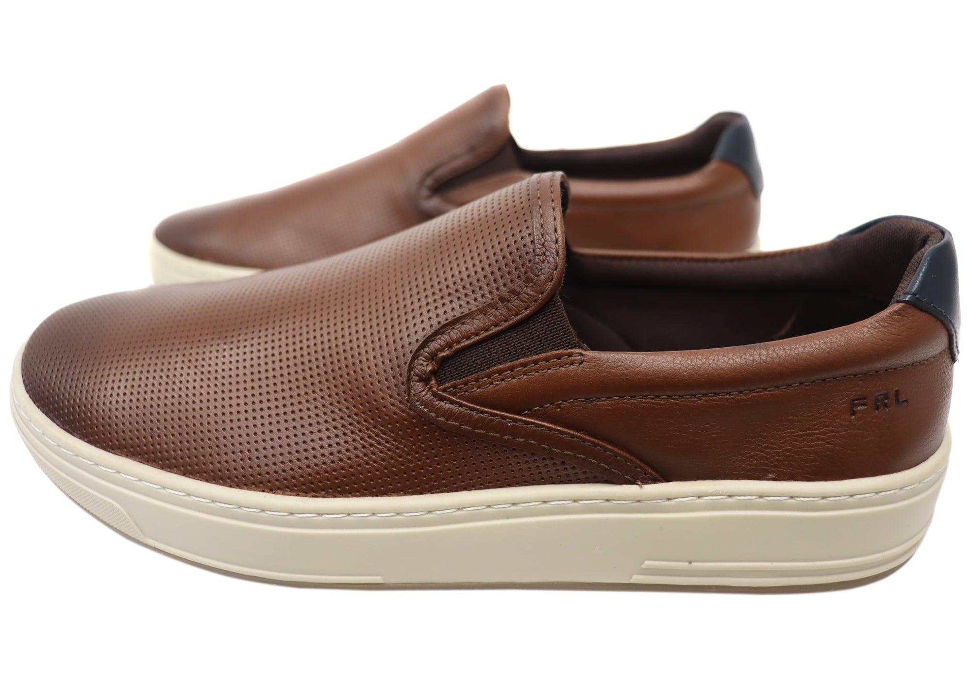 Ferricelli Wayne Men's Comfortable Leather Casual Shoes - Handmade in Brazil - Perfect for Walking, Travel & Everyday Wear