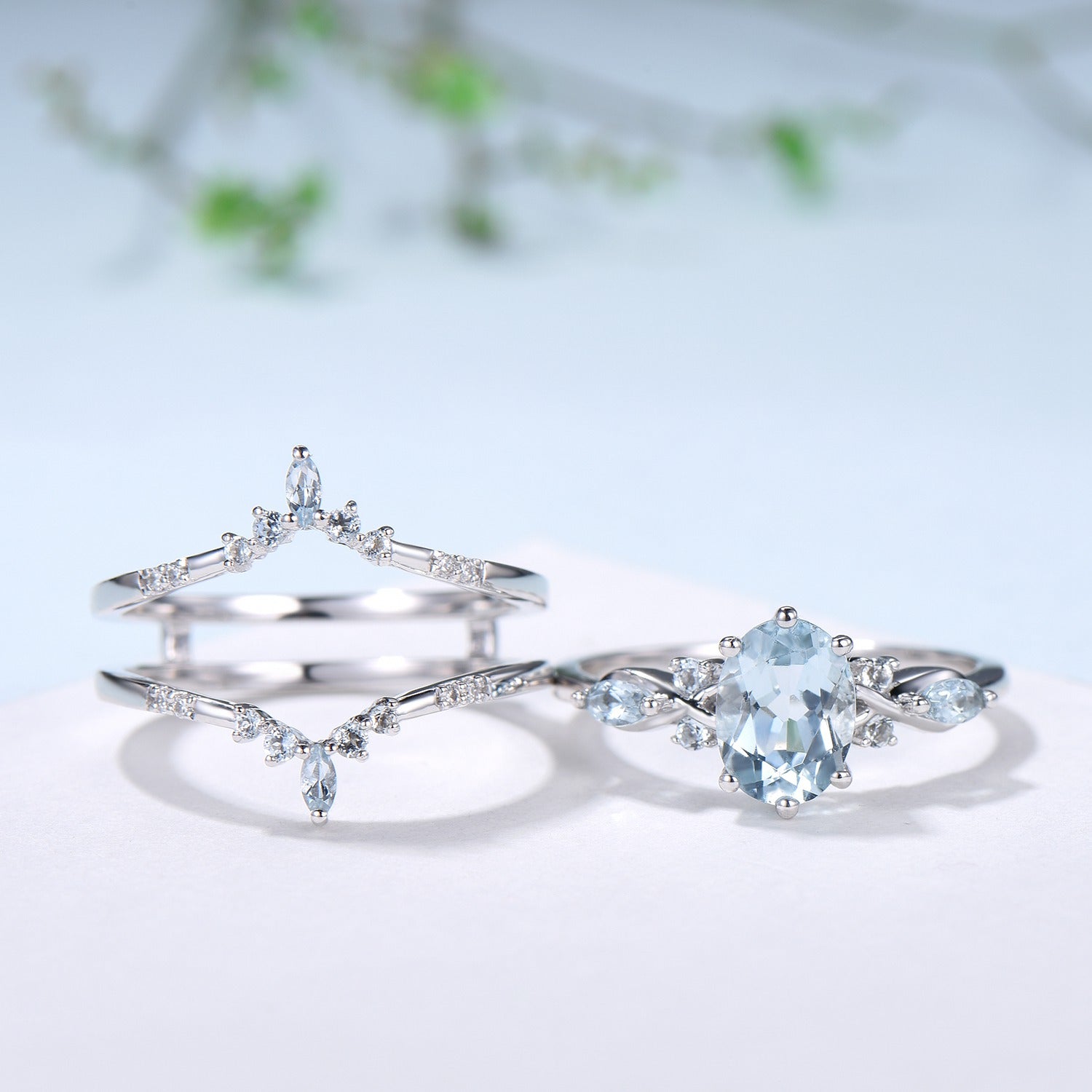 1.5CT Oval Natural Aquamarine Engagement Ring Set - Vintage March Birthstone Wedding Ring - Double Curved Stacking Matching Band Bridal Set - Perfect for Proposals, Anniversaries & Romantic Occasions