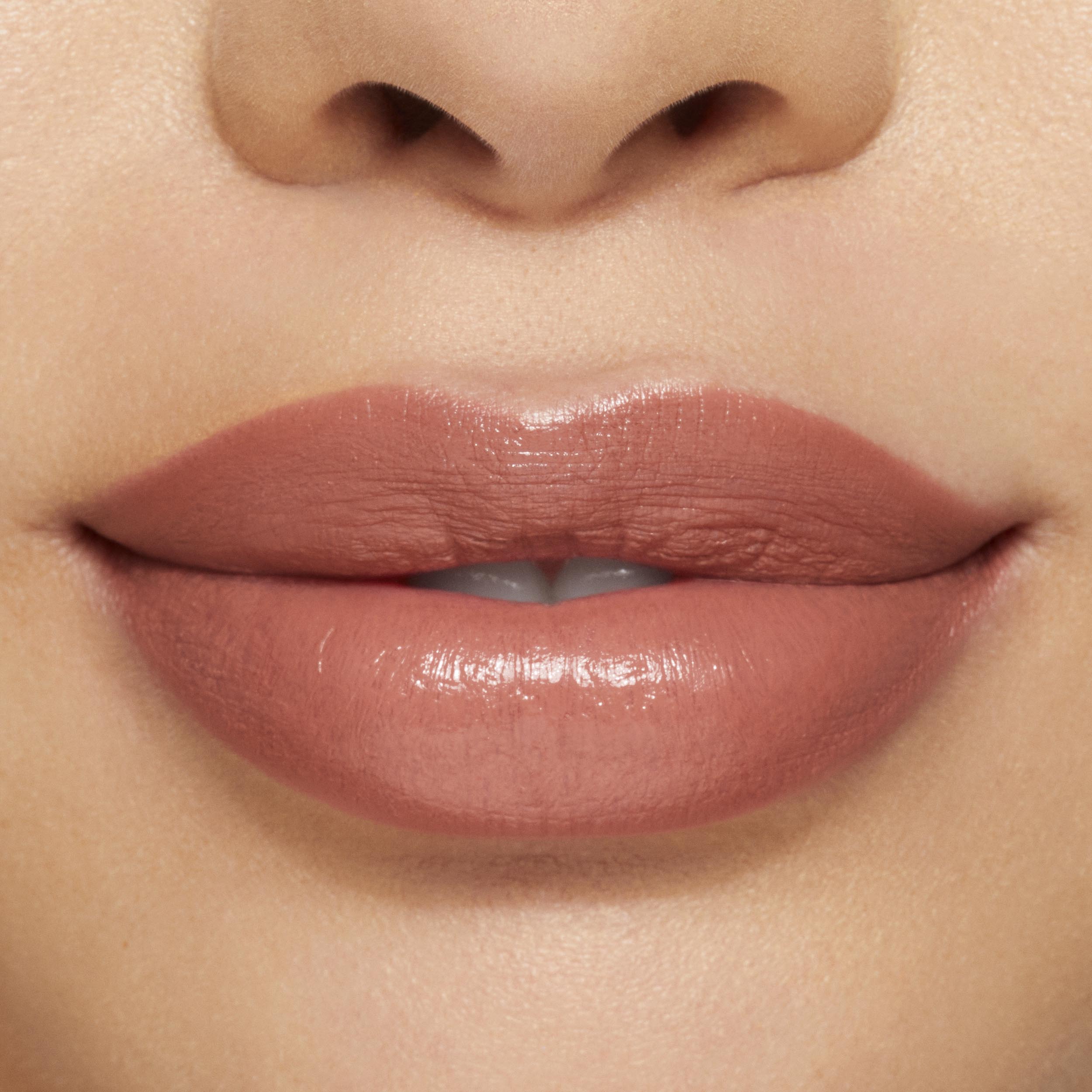 Long-Lasting Matte Creme Lipstick - Hydrating & Non-Drying, 12 Vibrant Colors for All-Day Wear - Perfect for Parties, Dates & Everyday Makeup Looks