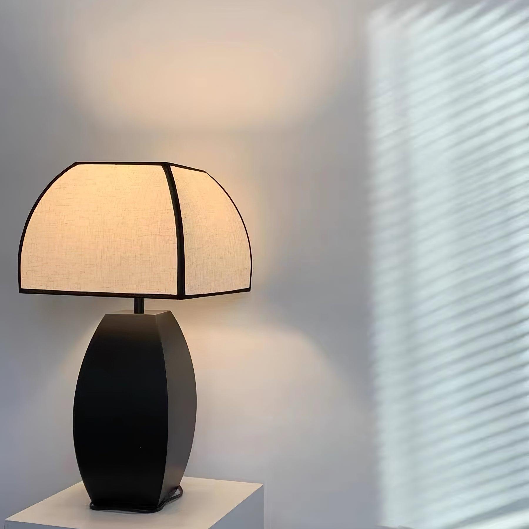 Modern Black Table Lamp with USB Port - Stylish Nightstand Lamp for Bedroom, Living Room, Office - Perfect for Reading, Working & Home Decor