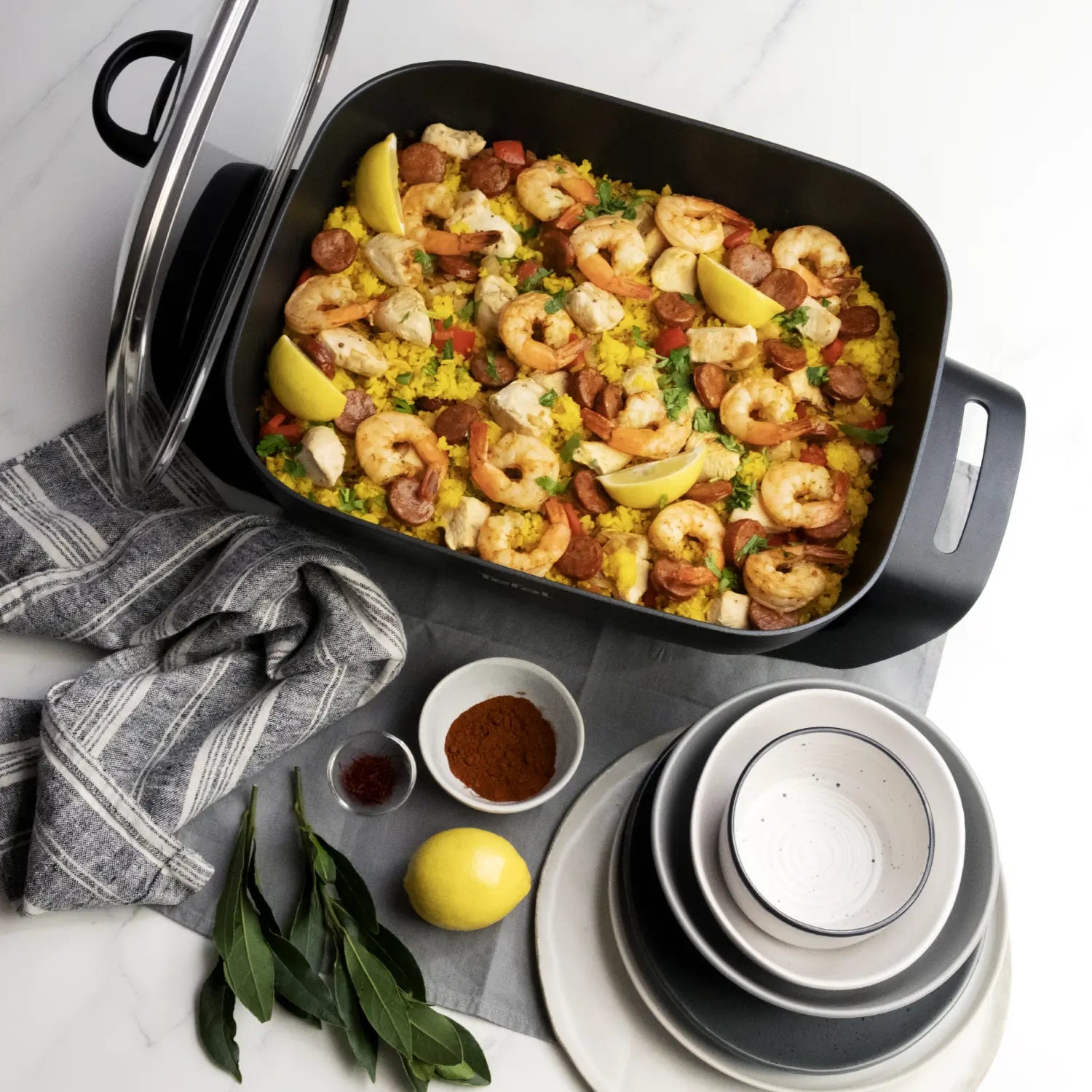Tefal KC6018 Easy Banquet Electric Frypan - Large Nonstick Skillet for Frying, Sautéing & Cooking - Perfect for Family Dinners & Holiday Meals
