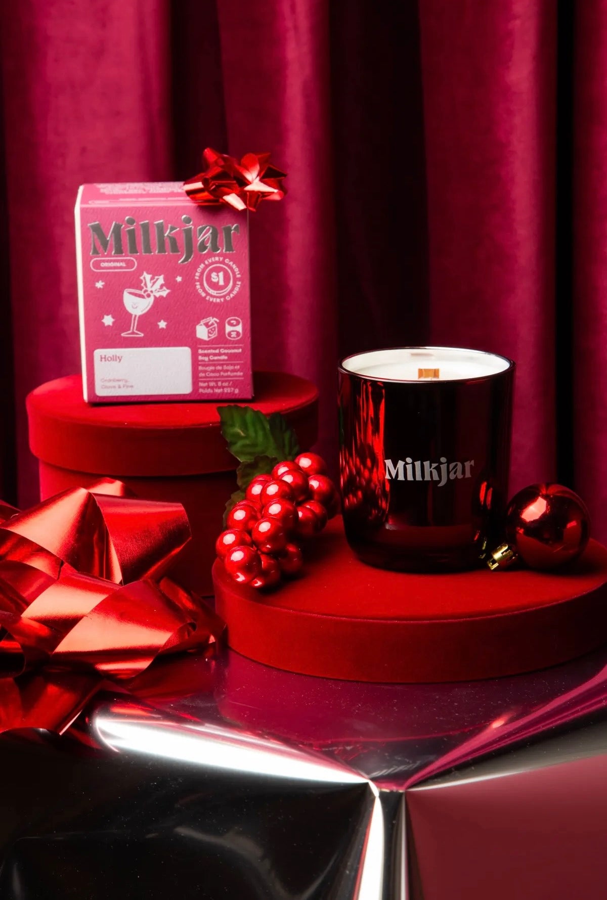 Holly Scented Candle - 100% Natural Soy Wax, Long-Lasting Fragrance for Home, Spa & Romantic Ambiance | Perfect for Relaxation, Meditation & Gift Giving
