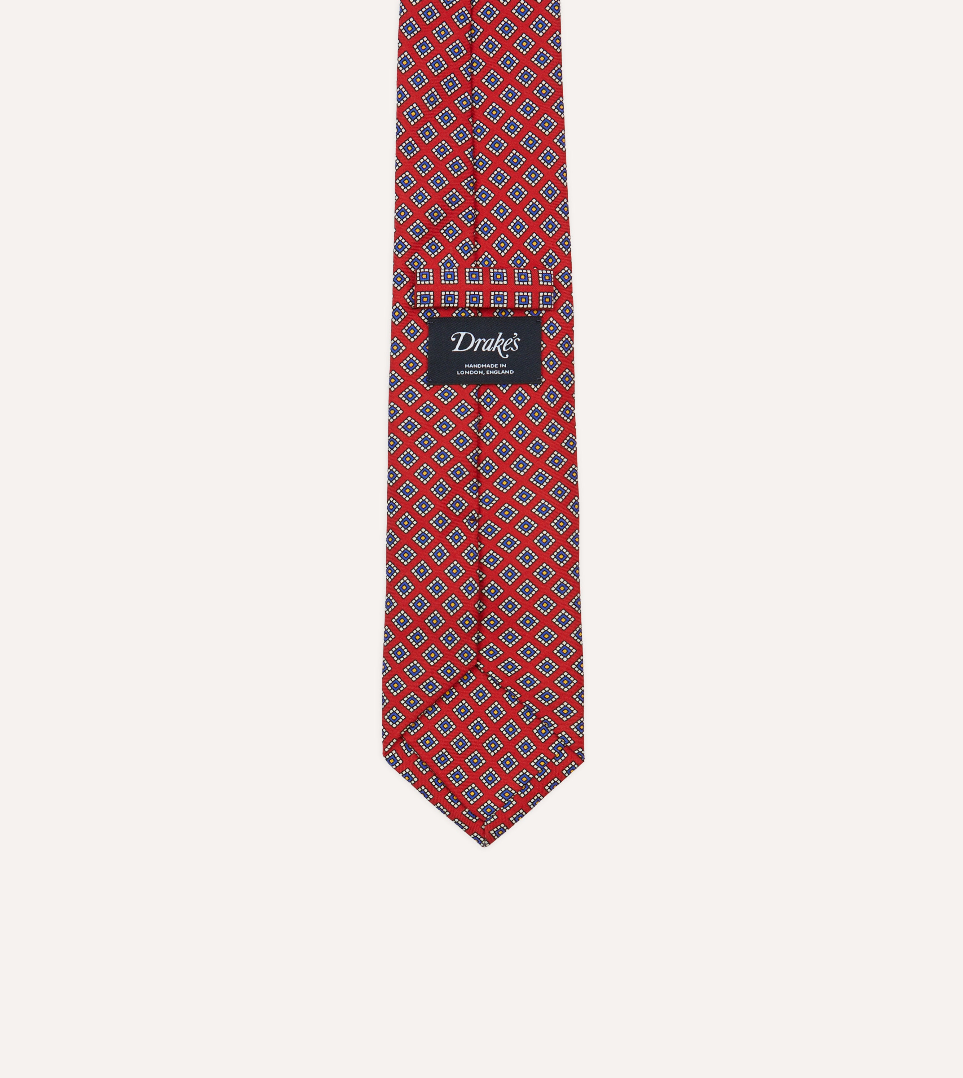 Elegant Red Square Medallion Self-Tipped Silk Tie for Men - Premium Business, Wedding & Formal Attire Accessory