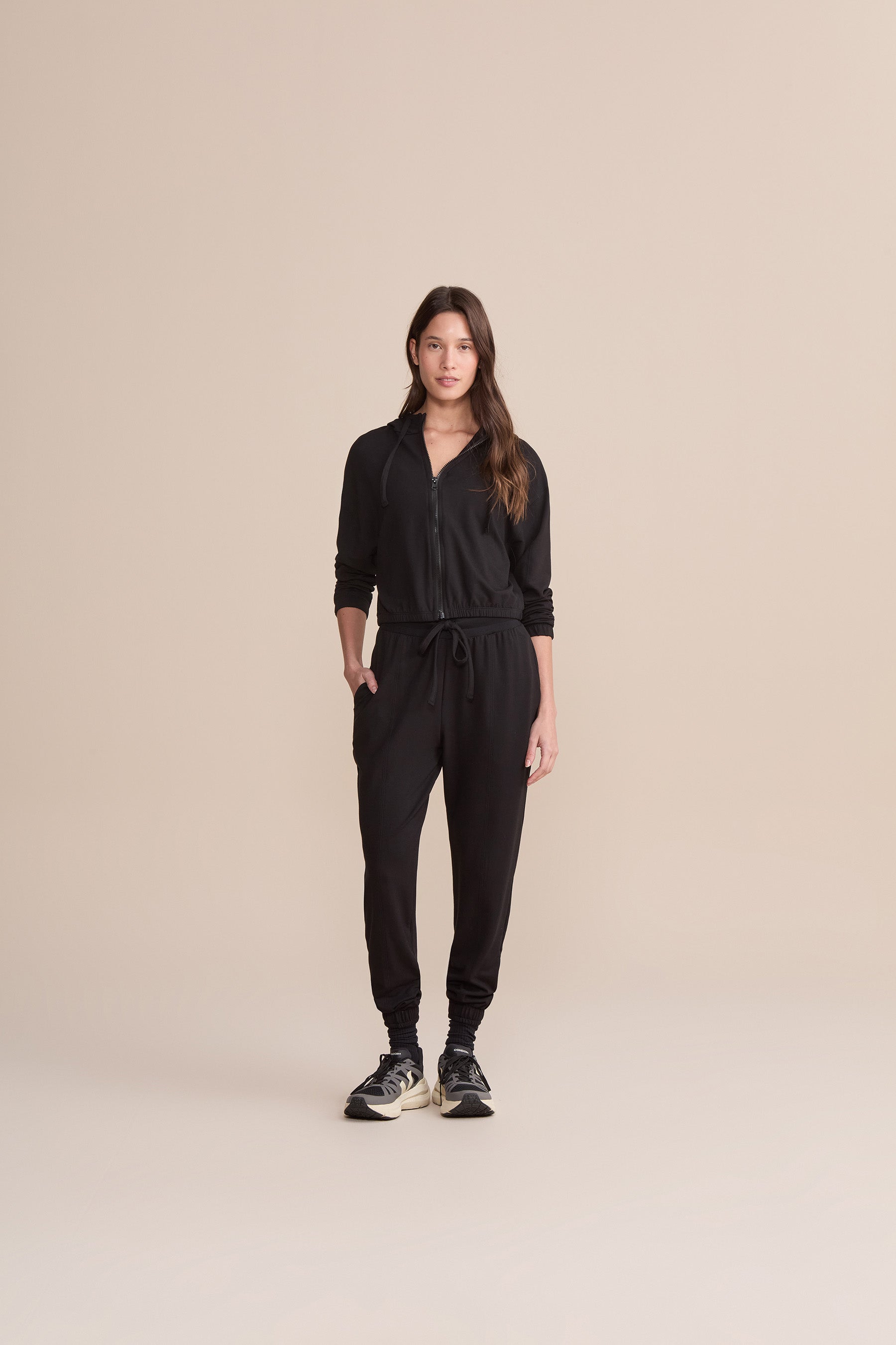 Stylish Urban Fleece Jogger Pants for Men & Women - Comfortable Lounge & Workout Pants - Perfect for Running, Yoga, and Casual Wear