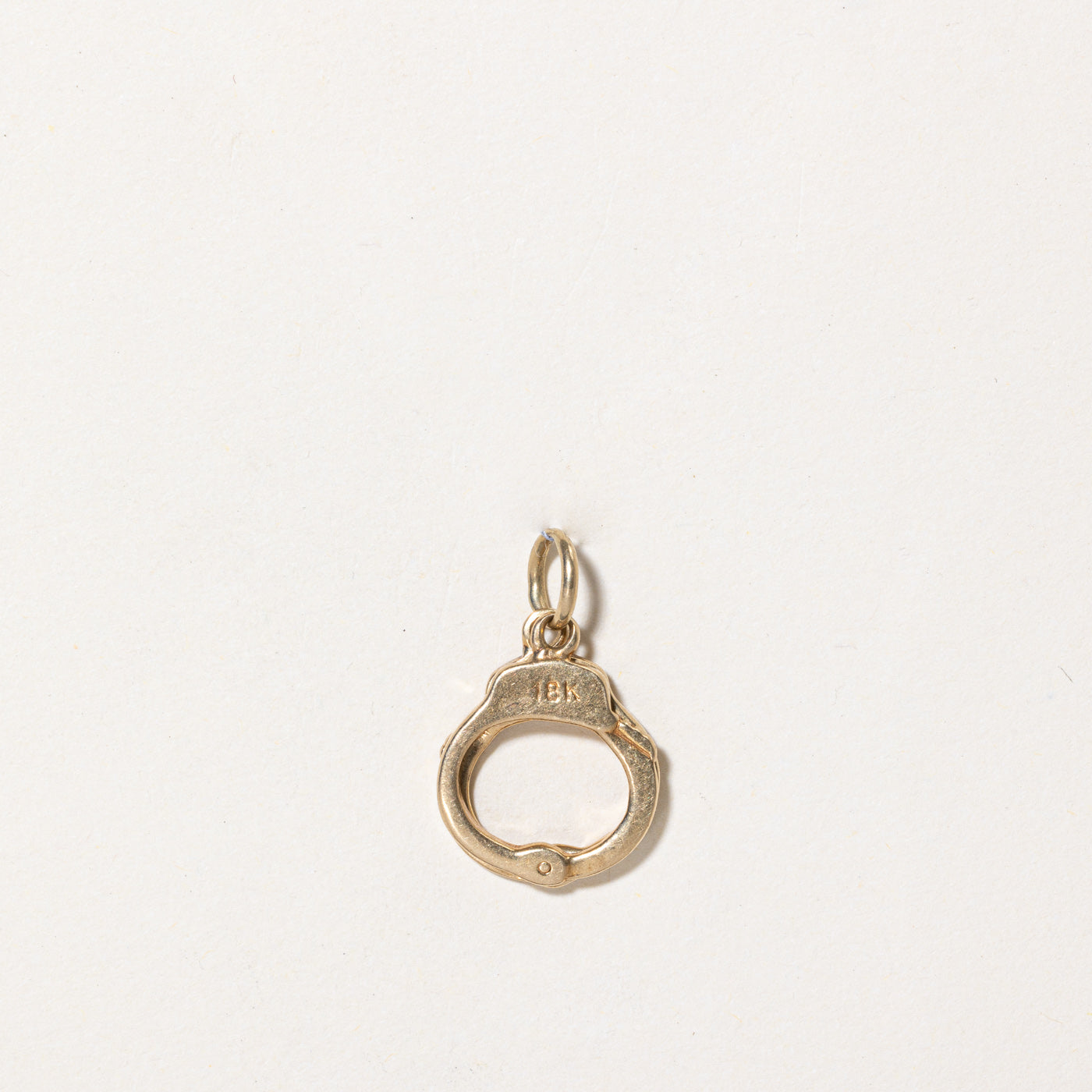 18K Yellow Gold Handcuffs Charm Pendant - Elegant Jewelry for Necklaces & Bracelets - Perfect for Gifts, Couples, and Fashion Accessories