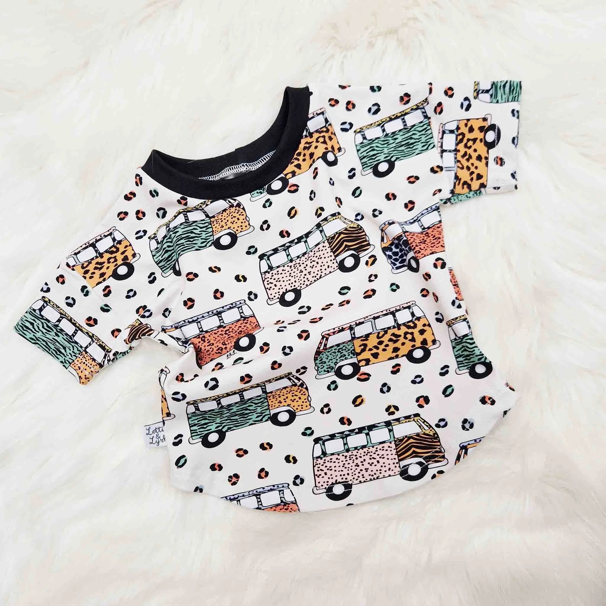 Baggy Fit Wild Campers T-Shirt for Baby & Kids - Comfortable & Stylish Outdoor Playwear for Camping, Hiking & Adventure