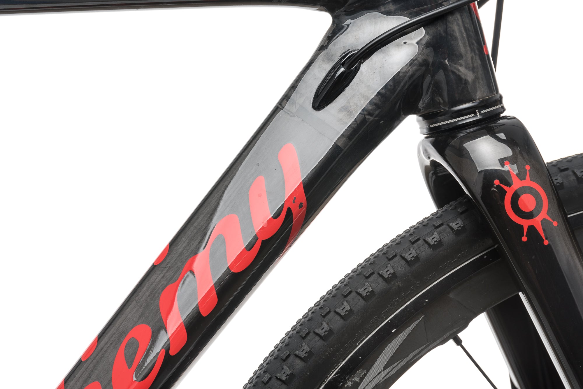 Alchemy Aithon 52cm Road Bike for Men & Women - Lightweight Aluminum Frame, 21-Speed Shimano Gears (2017 Model) - Perfect for Commuting, Fitness Riding & Urban Adventures