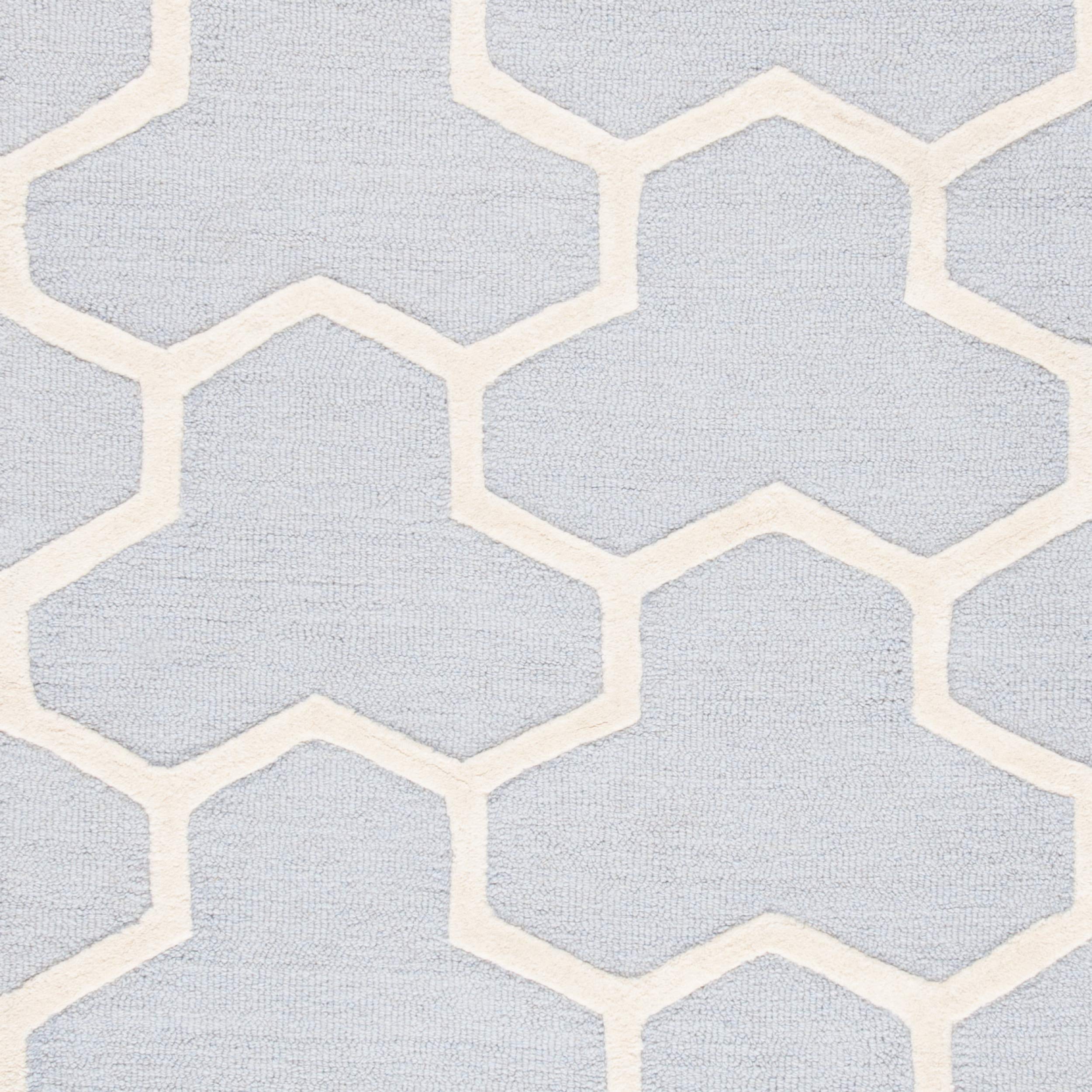 SAFAVIEH Cambridge Collection 6' Square Light Blue/Ivory Moroccan Wool Area Rug - Handmade Premium Quality for Living Room, Bedroom & Office Decor